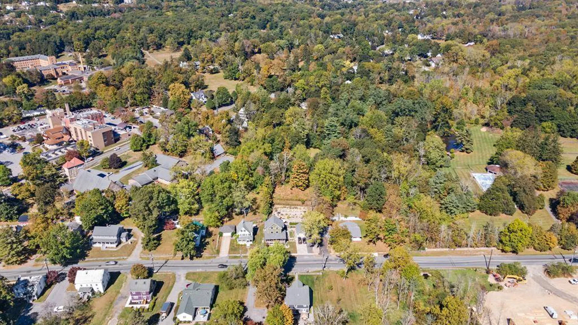 Property at 42 Colonial Ave, Warwick, NY 10990 52