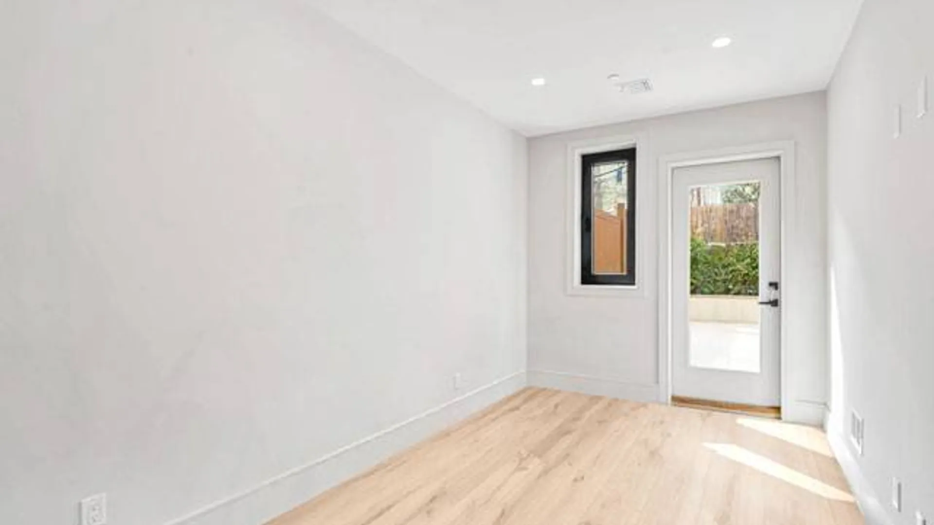 Property at 266 10th St, Brooklyn, NY 11215 11