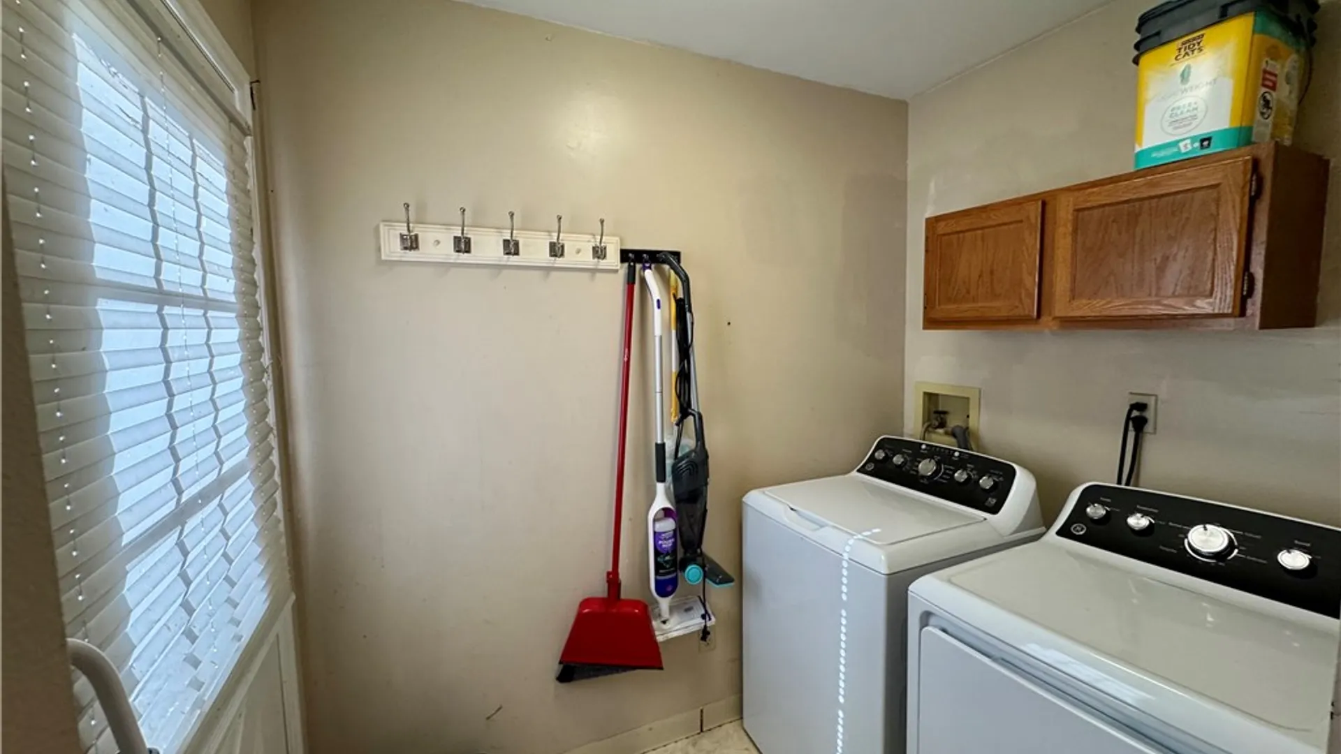 Property at 19 Cady Street, Auburn, NY 13021 7