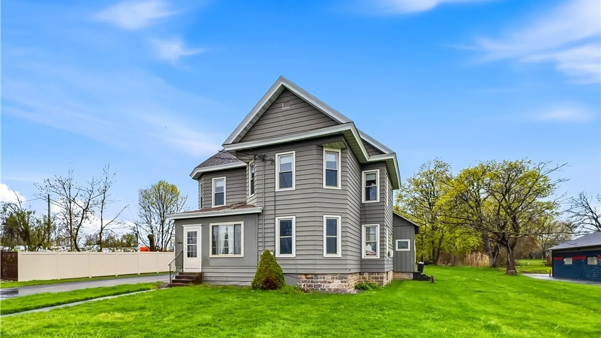 Property at 9595 Brewerton Road, Cicero, NY 13029 3