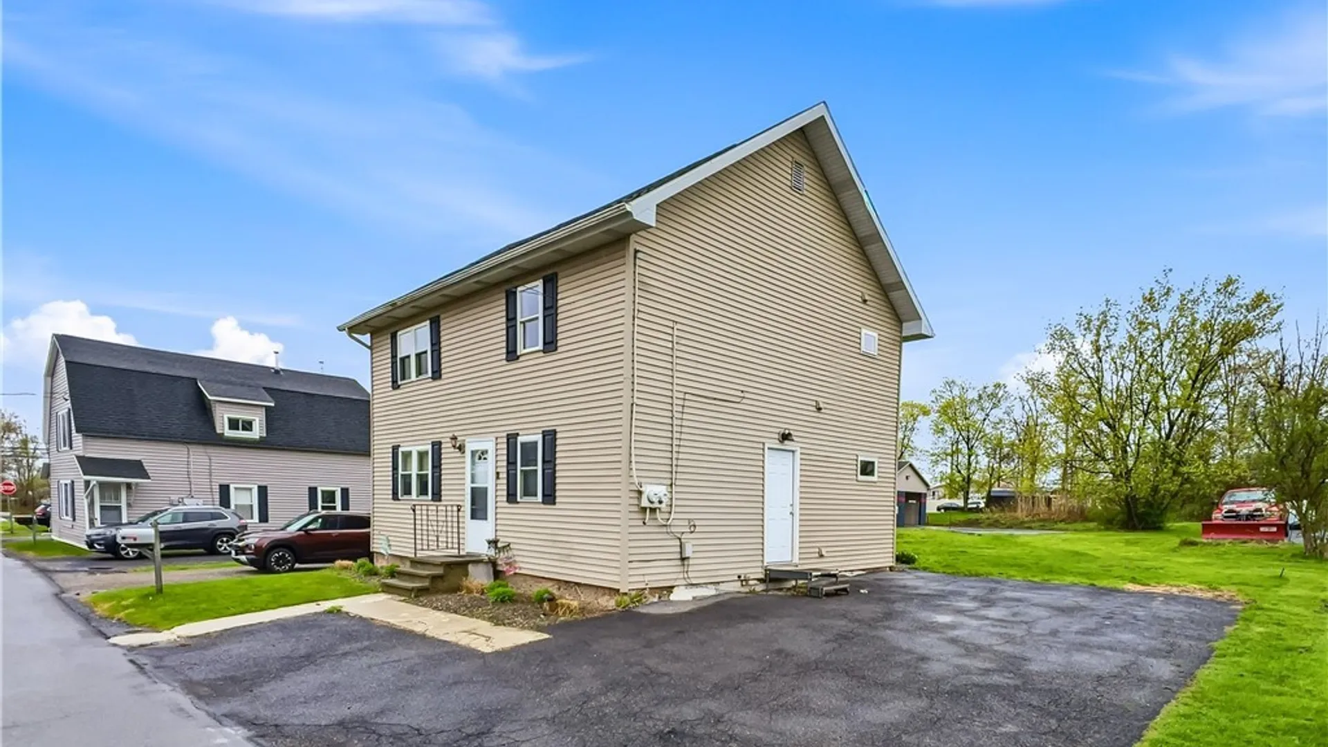 Property at 5466 Willow Street, Cicero, NY 13029 3