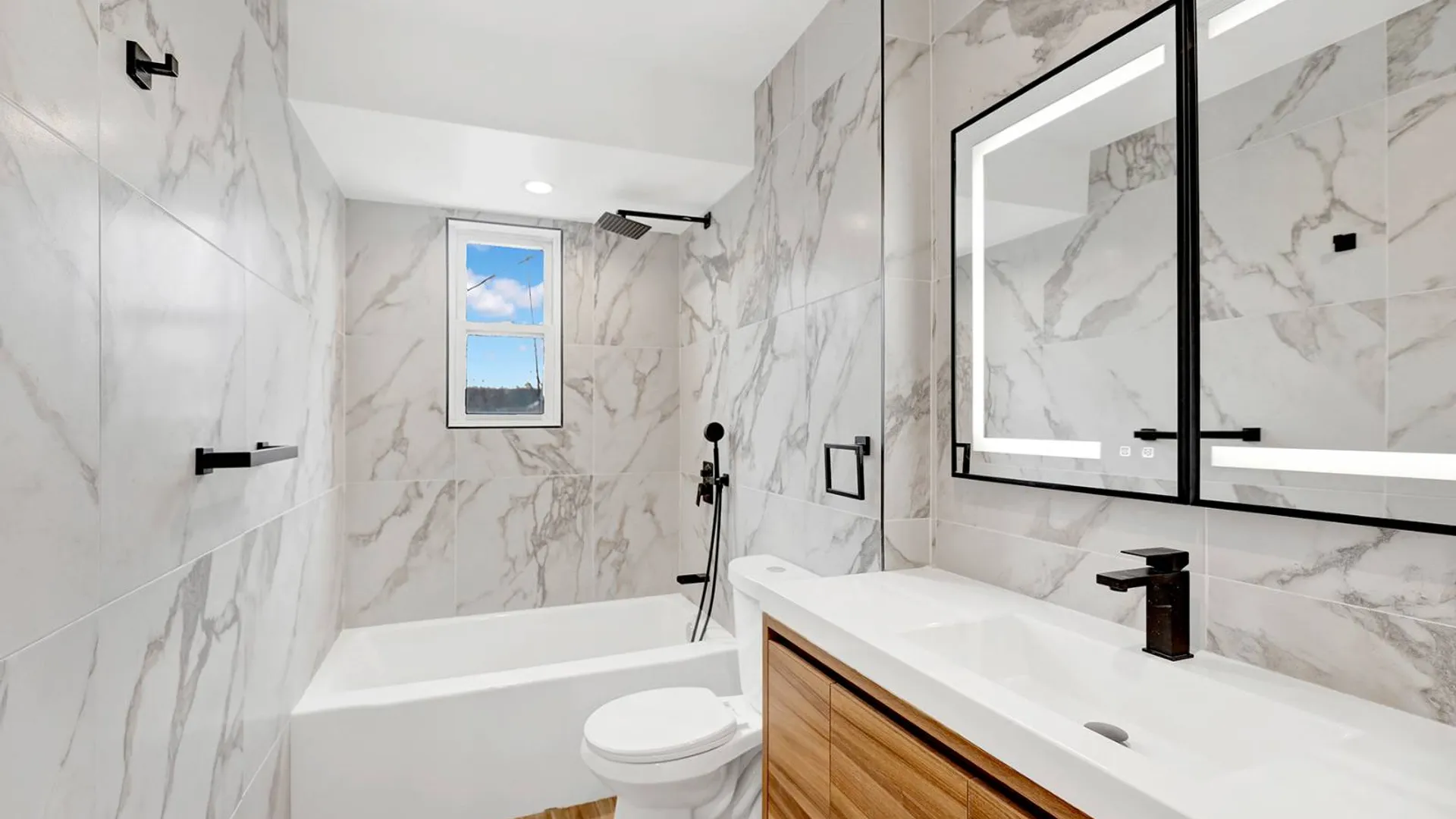 Property at 560 east 80 street, brooklyn, NY 11236 8