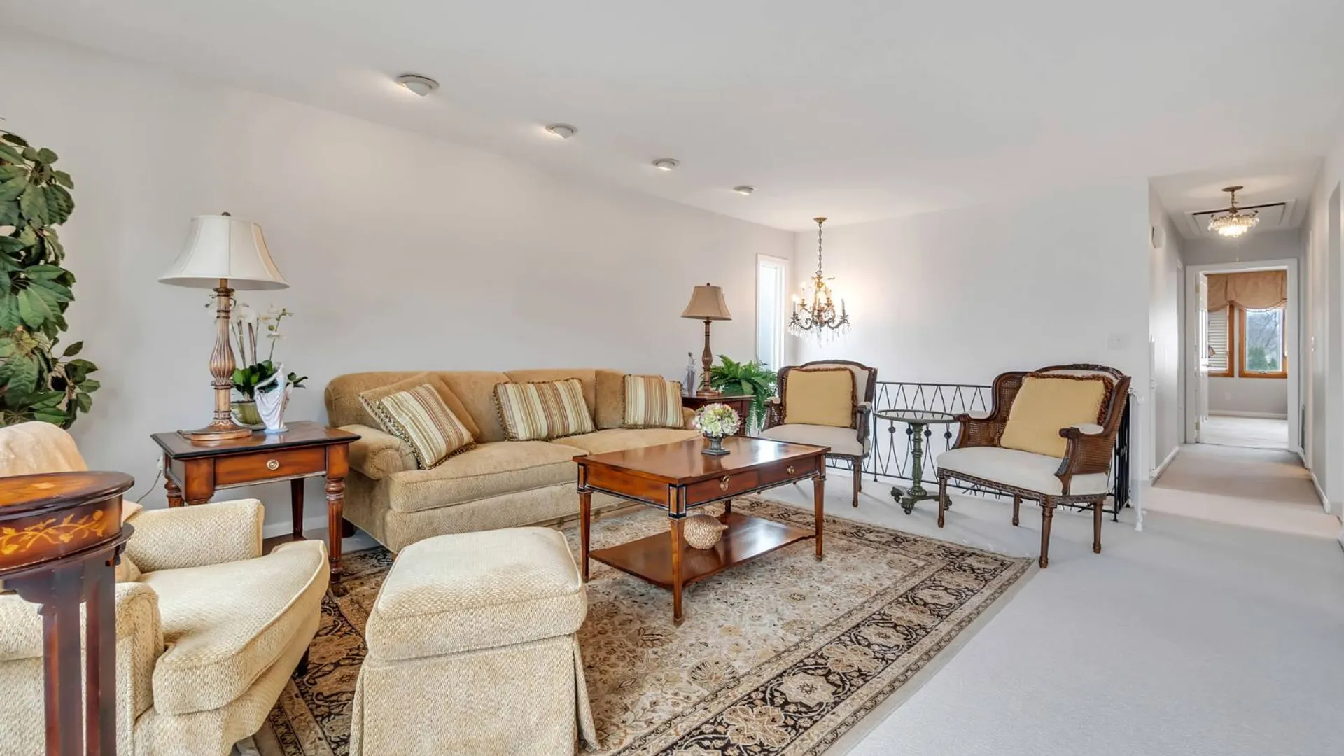 Property at 77 Levit Ave, Staten Island, NY 10314 21