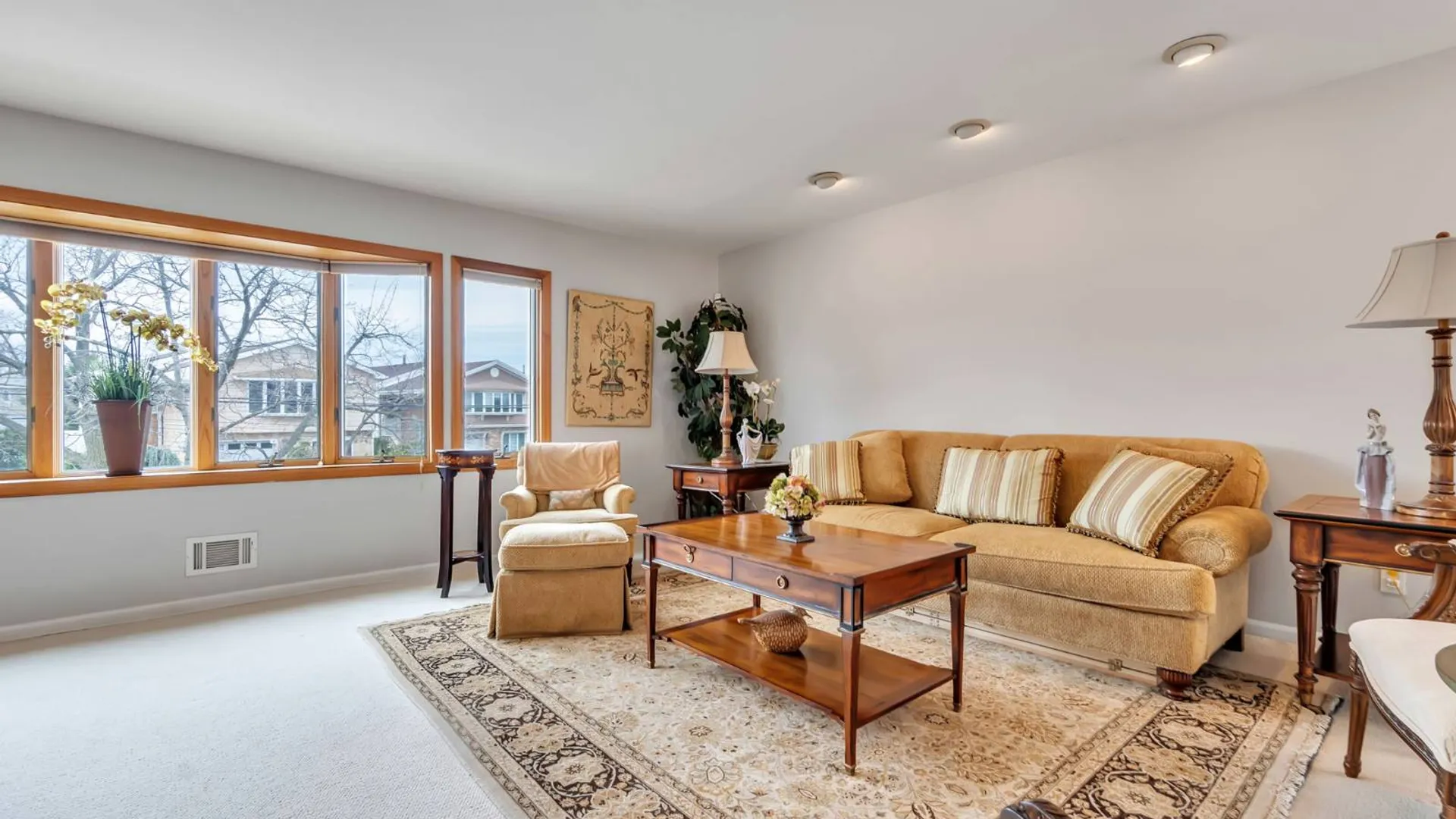 Property at 77 Levit Ave, Staten Island, NY 10314 22