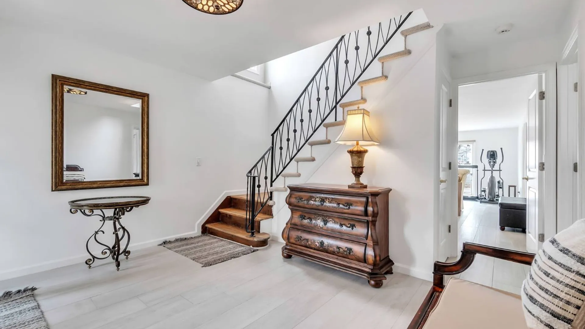 Property at 77 Levit Ave, Staten Island, NY 10314 5