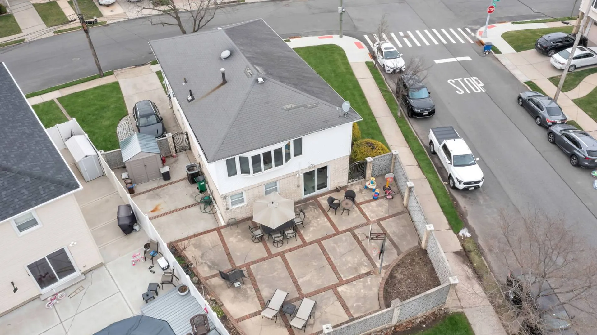 Property at 77 Levit Ave, Staten Island, NY 10314 57
