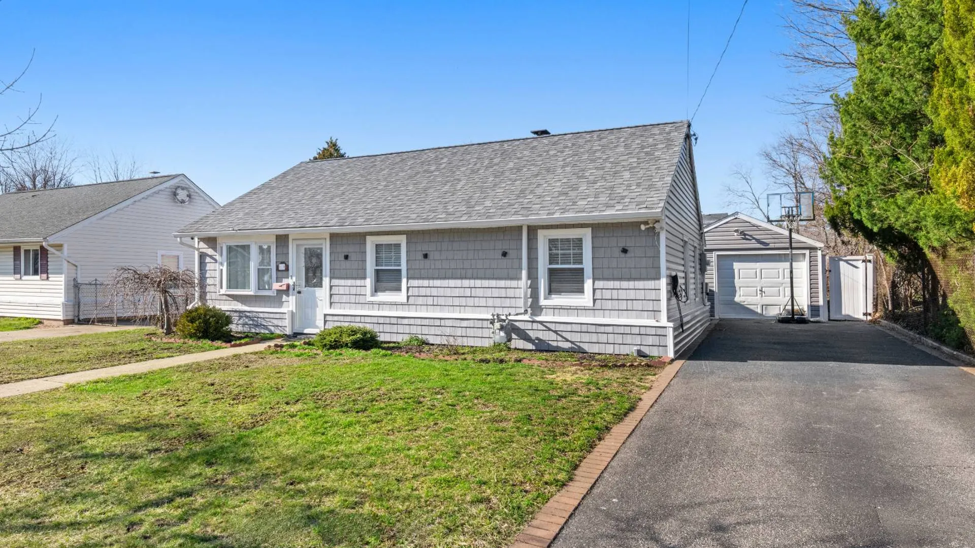 Property at 40 ISLAND STREET, Plainview, NY 11803 2