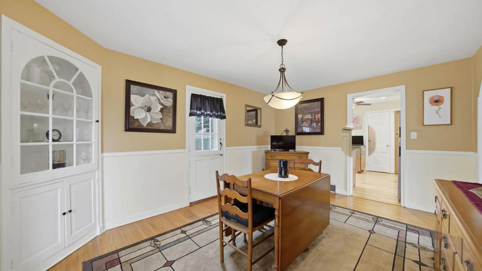 Property at 999 Colvin Blvd, Kenmore, NY 14217 12