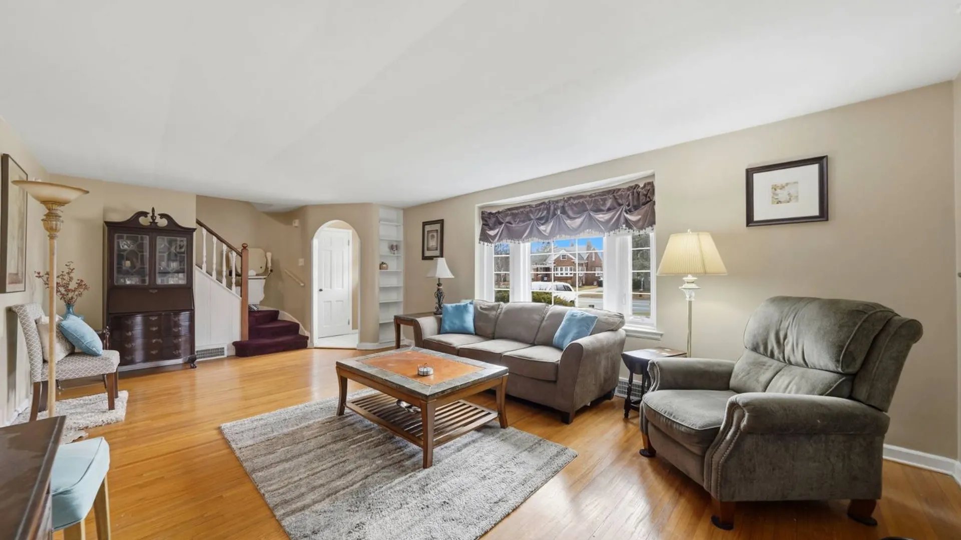 Property at 999 Colvin Blvd, Kenmore, NY 14217 4