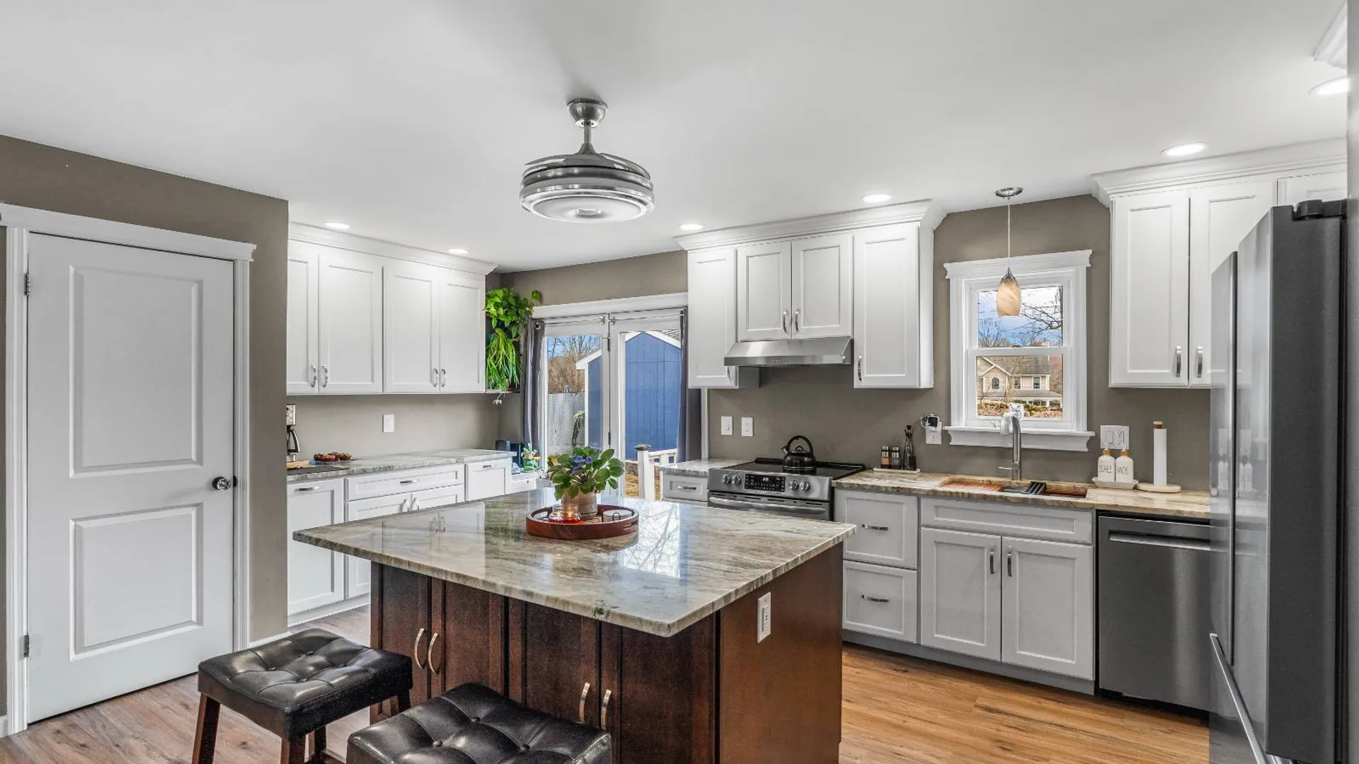 Property at 51 Cook Cir, Schuylerville, NY 12831 6