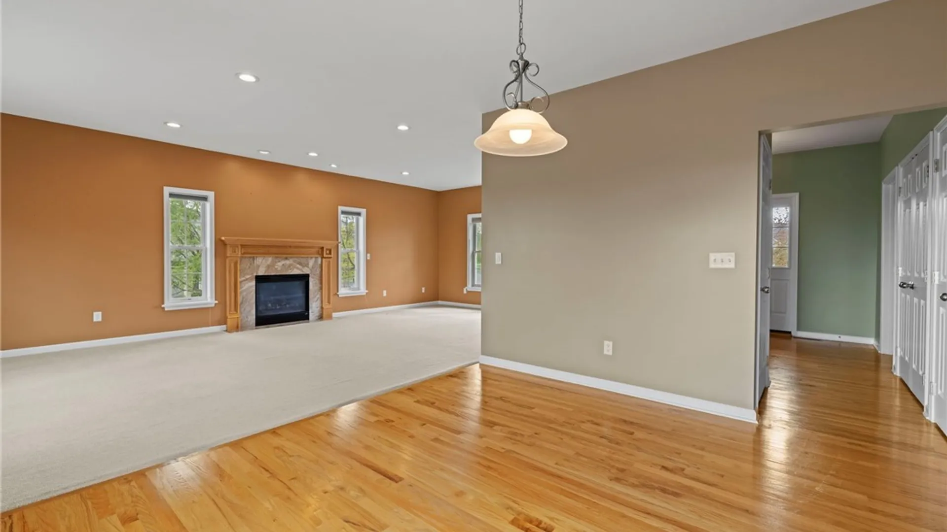 Property at 126 Snowflake Circle, Camillus, NY 13031 13