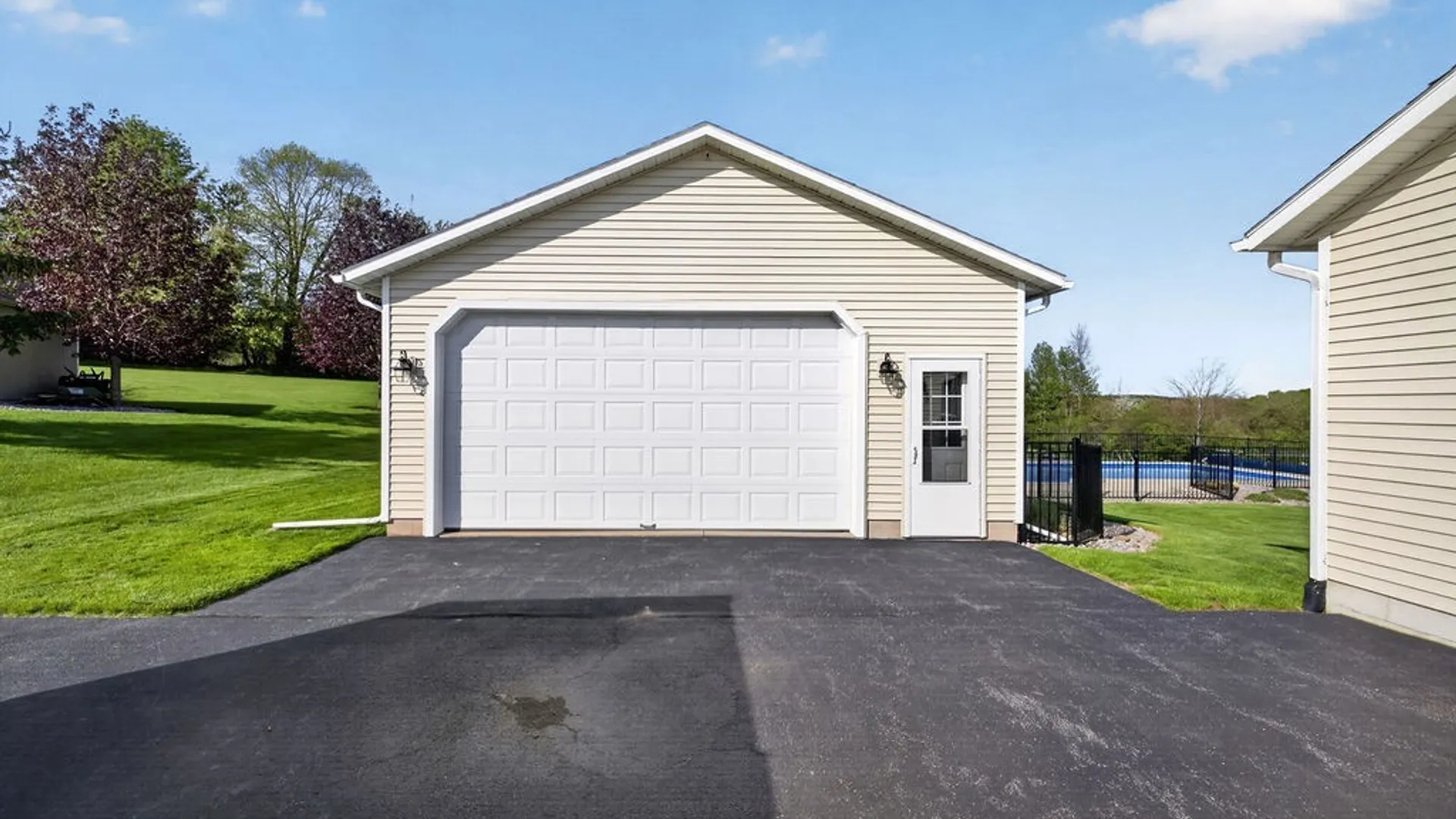 Property at 126 Snowflake Circle, Camillus, NY 13031 34