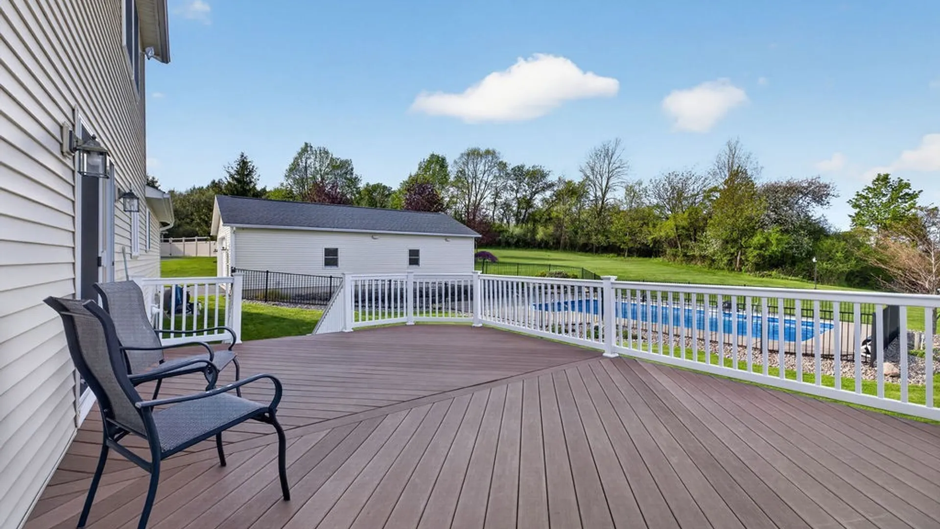 Property at 126 Snowflake Circle, Camillus, NY 13031 36