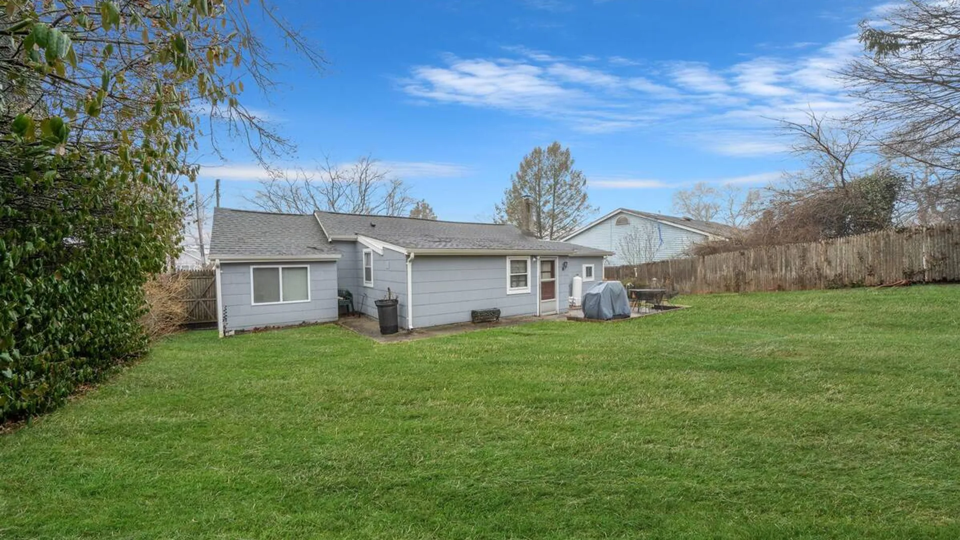Property at 11 Rosemont Avenue, Farmingville, NY 11738 31