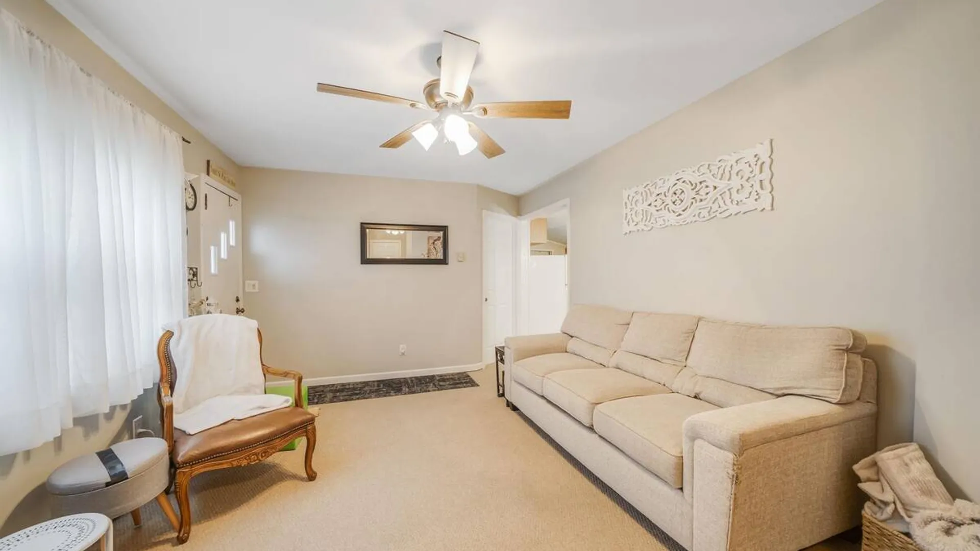 Property at 11 Rosemont Avenue, Farmingville, NY 11738 7