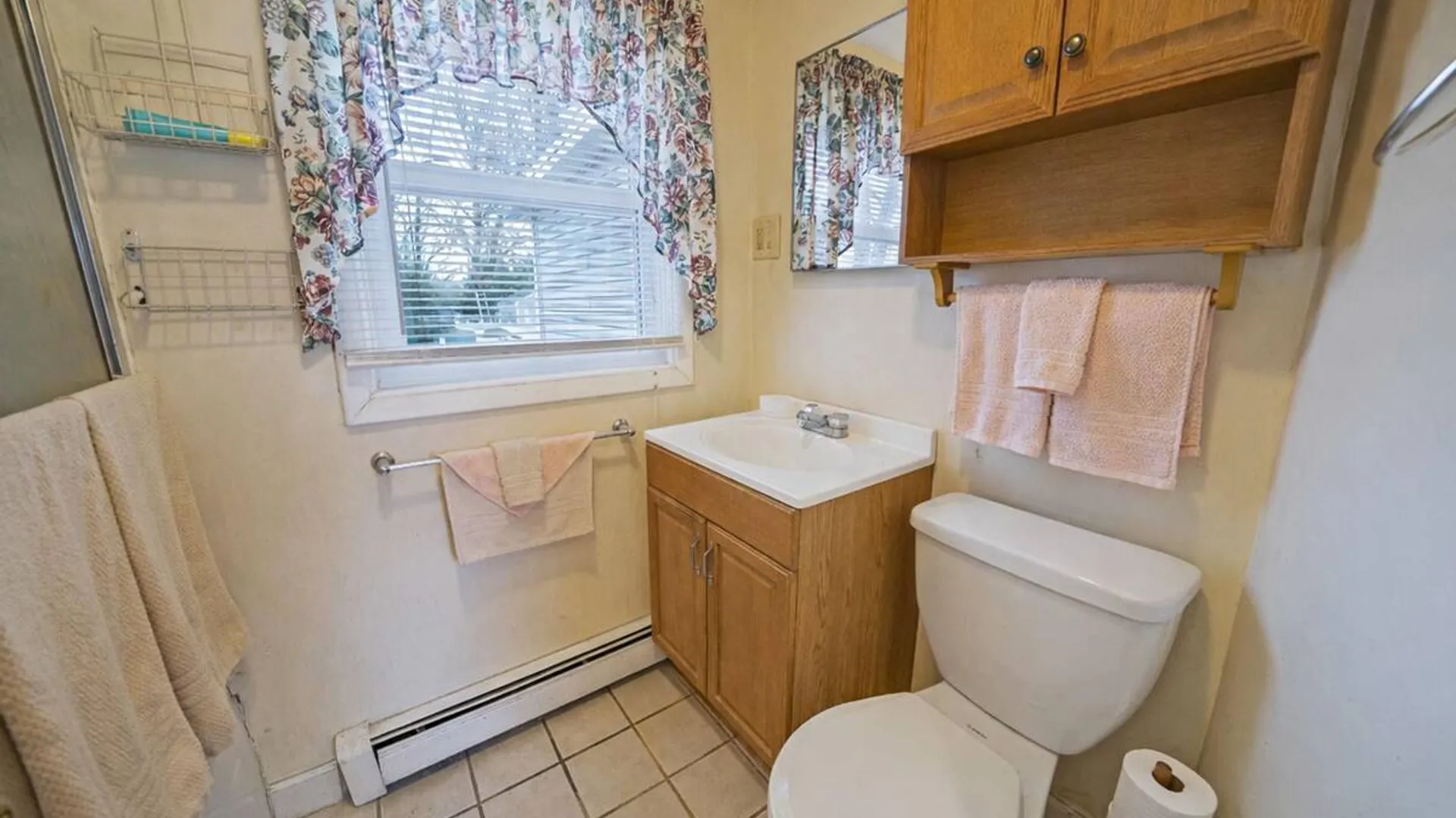 Property at 16 Rexmere Avenue, Farmingville, NY 11738 11