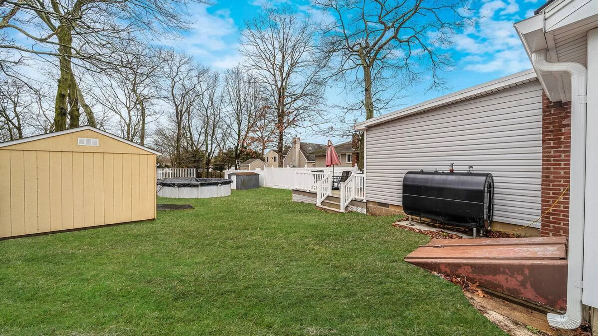 Property at 16 Rexmere Avenue, Farmingville, NY 11738 12