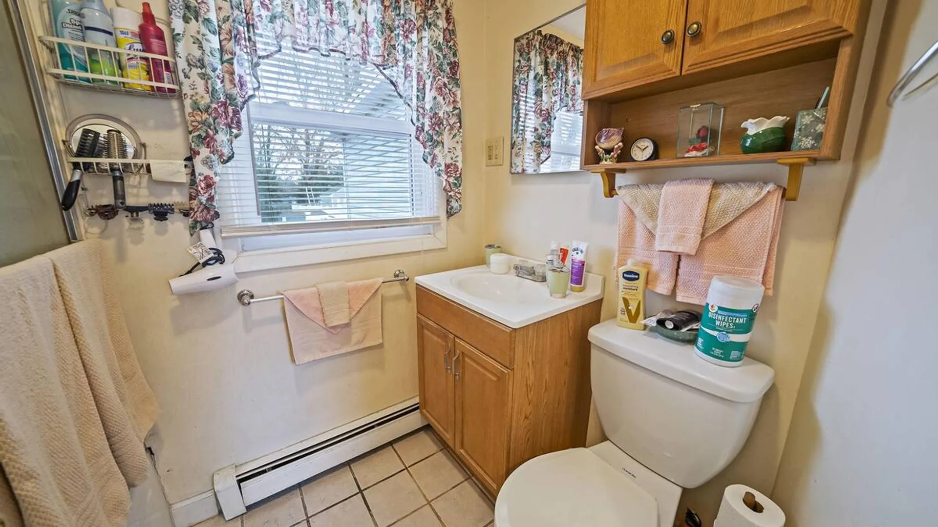 Property at 16 Rexmere Avenue, Farmingville, NY 11738 10