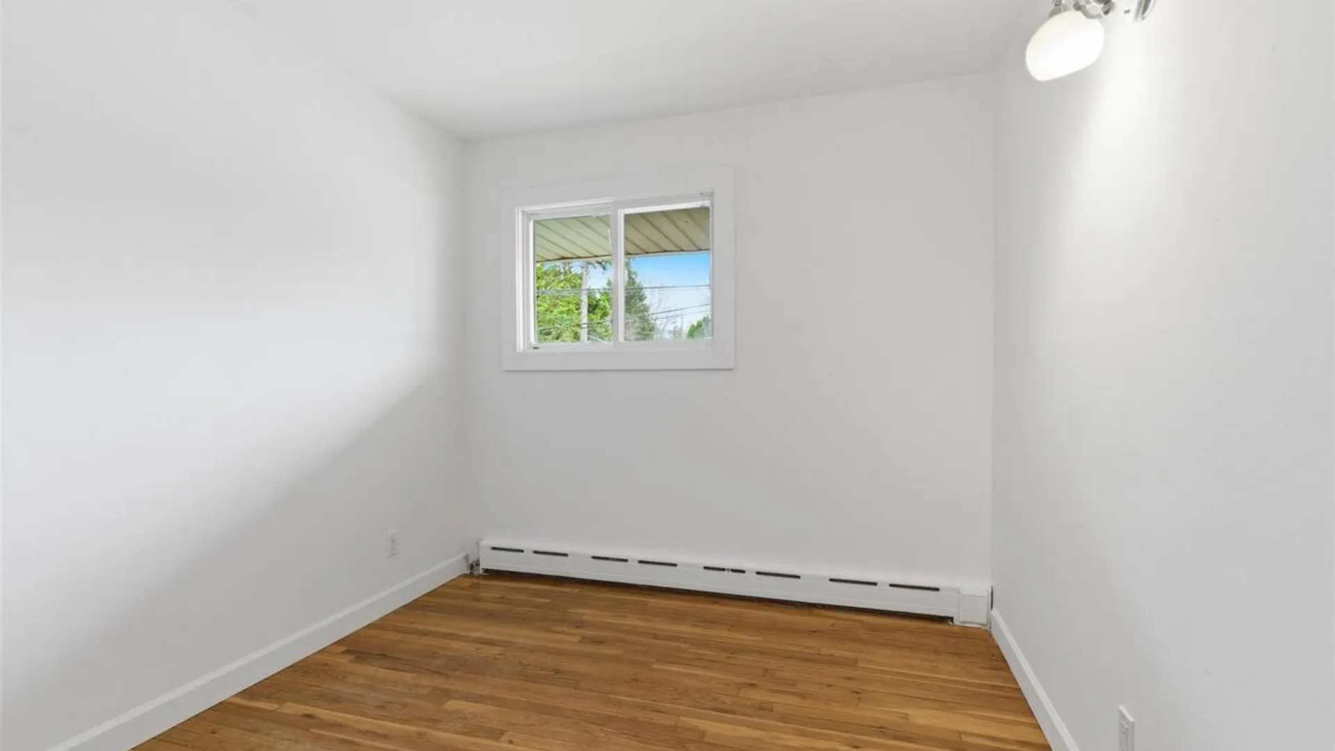 Property at 137 Burr Road, East Northport, NY 11731 27
