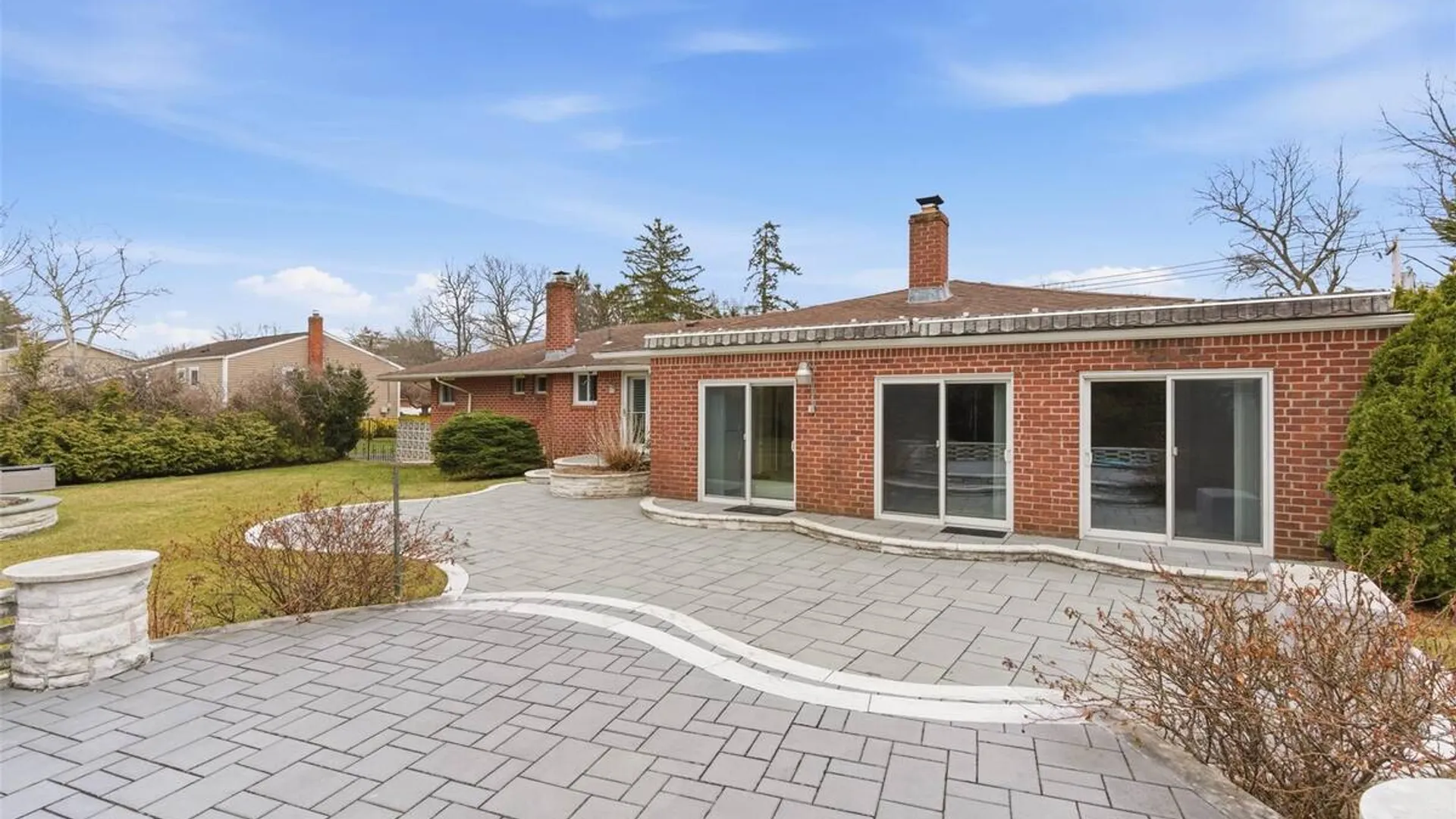 Property at 137 Burr Road, East Northport, NY 11731 37
