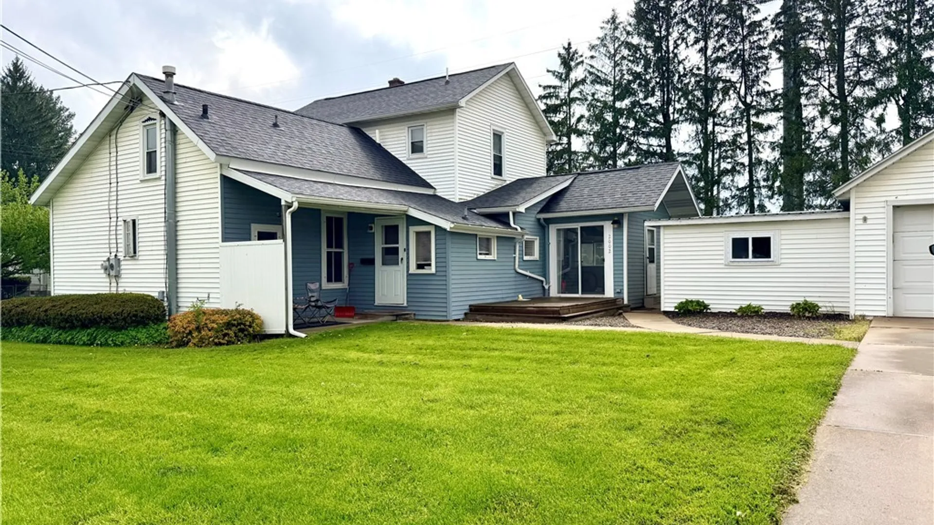 Property at 2002 & 2006 State Street, Olean, NY 14760 3