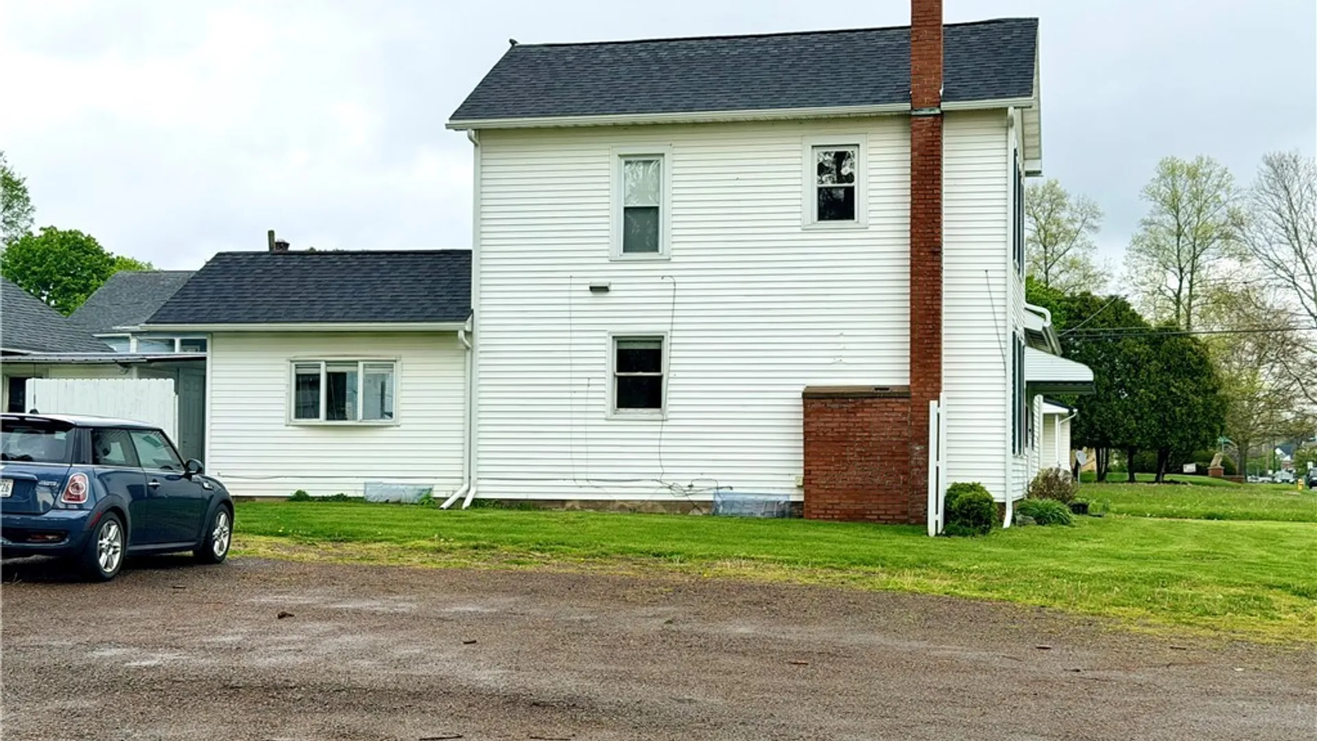 Property at 2002 & 2006 State Street, Olean, NY 14760 8