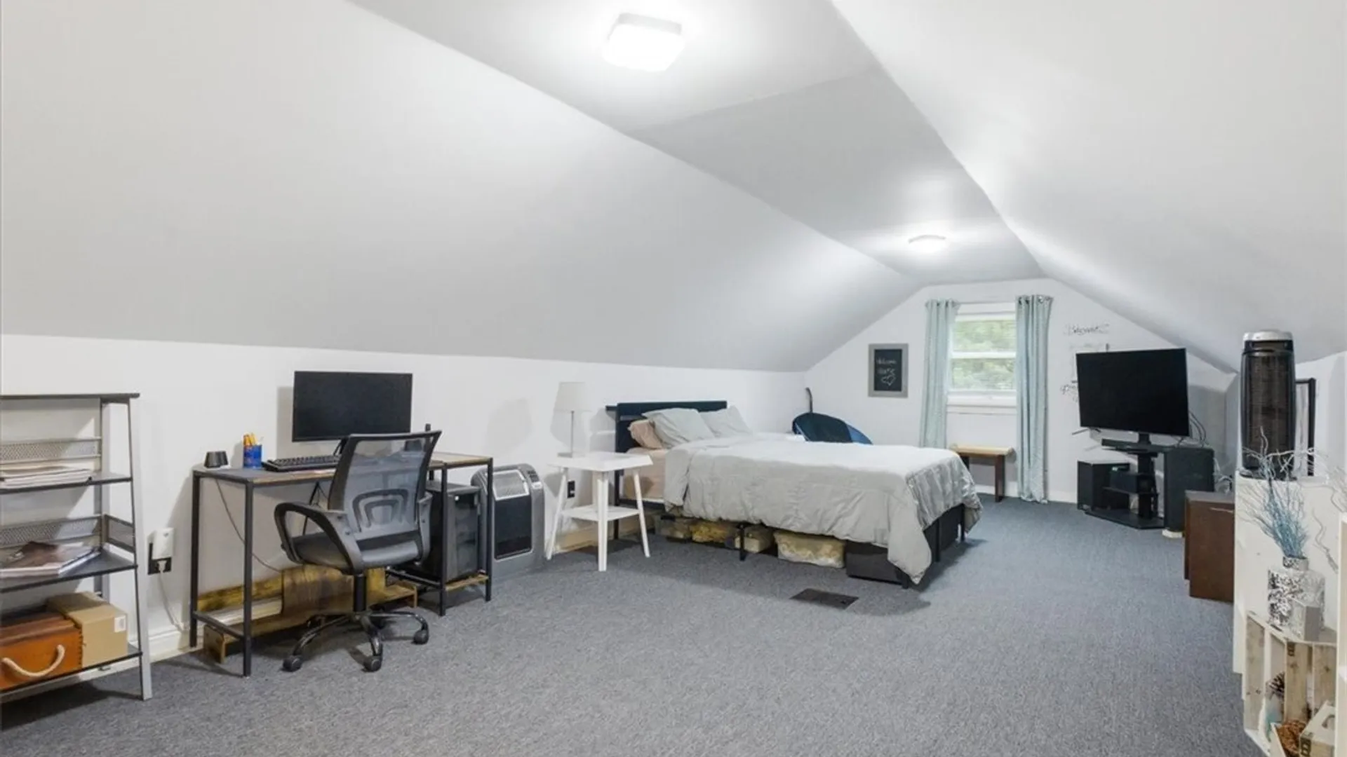 Property at 2487 South Avenue, Niagara Falls, NY 14305 20