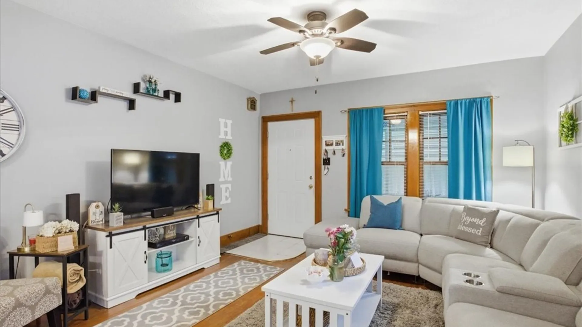 Property at 2487 South Avenue, Niagara Falls, NY 14305 4