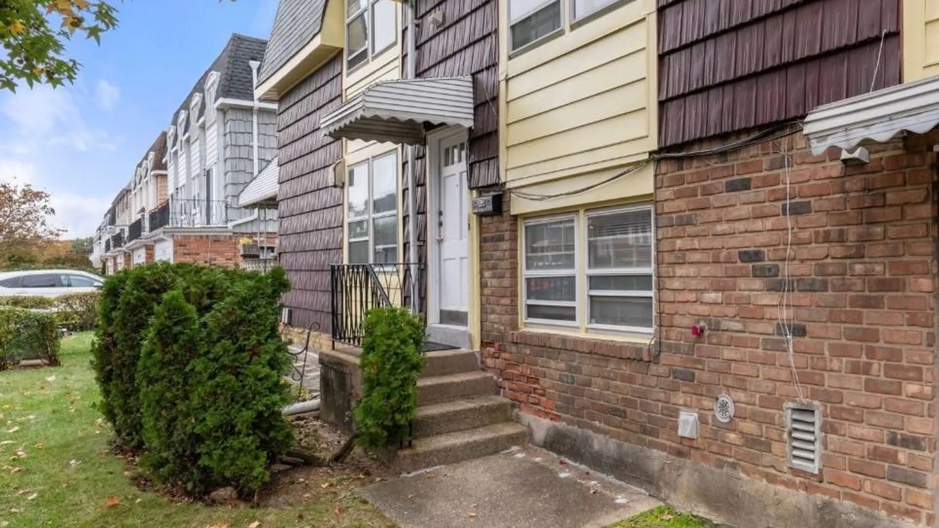 Property at 215-03 17th Avenue, Bayside, NY 11360 30