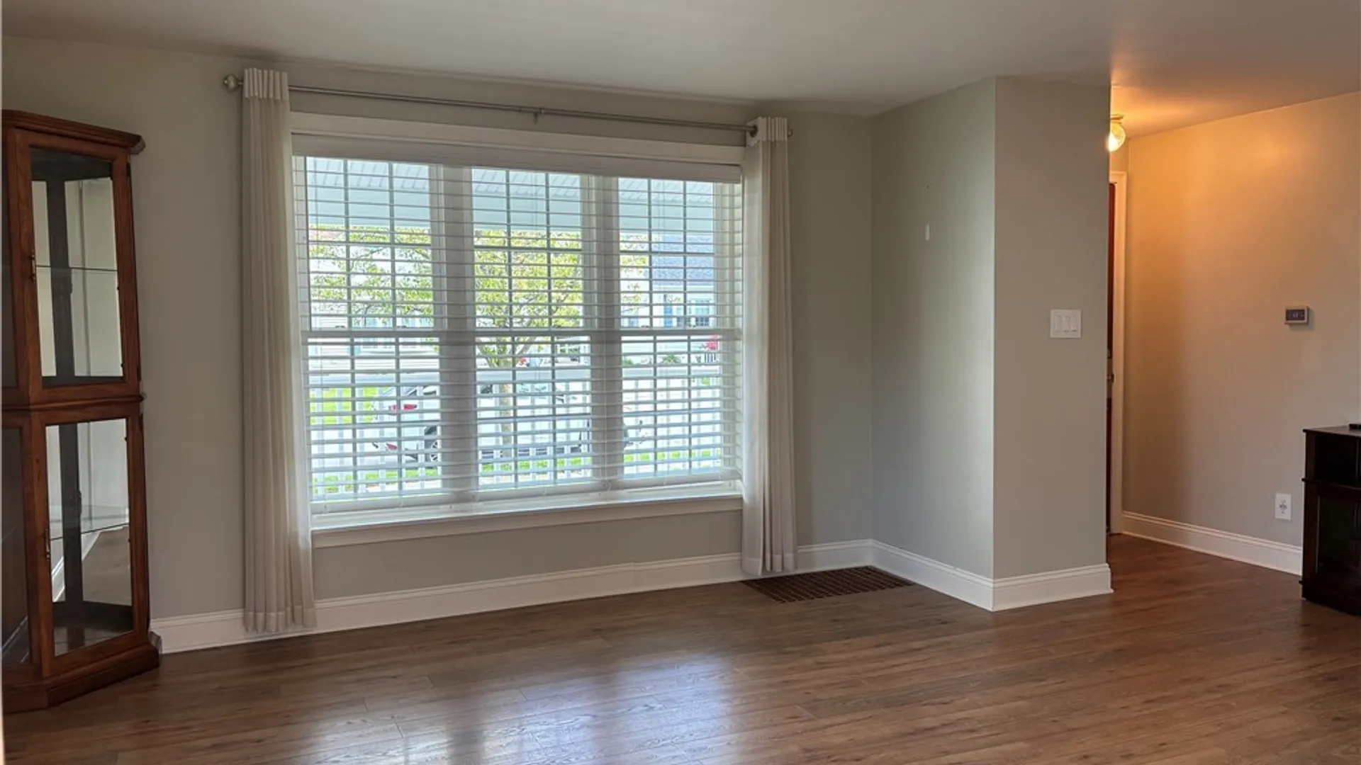Property at 230 Cleveland Drive, Tonawanda, NY 14223 7