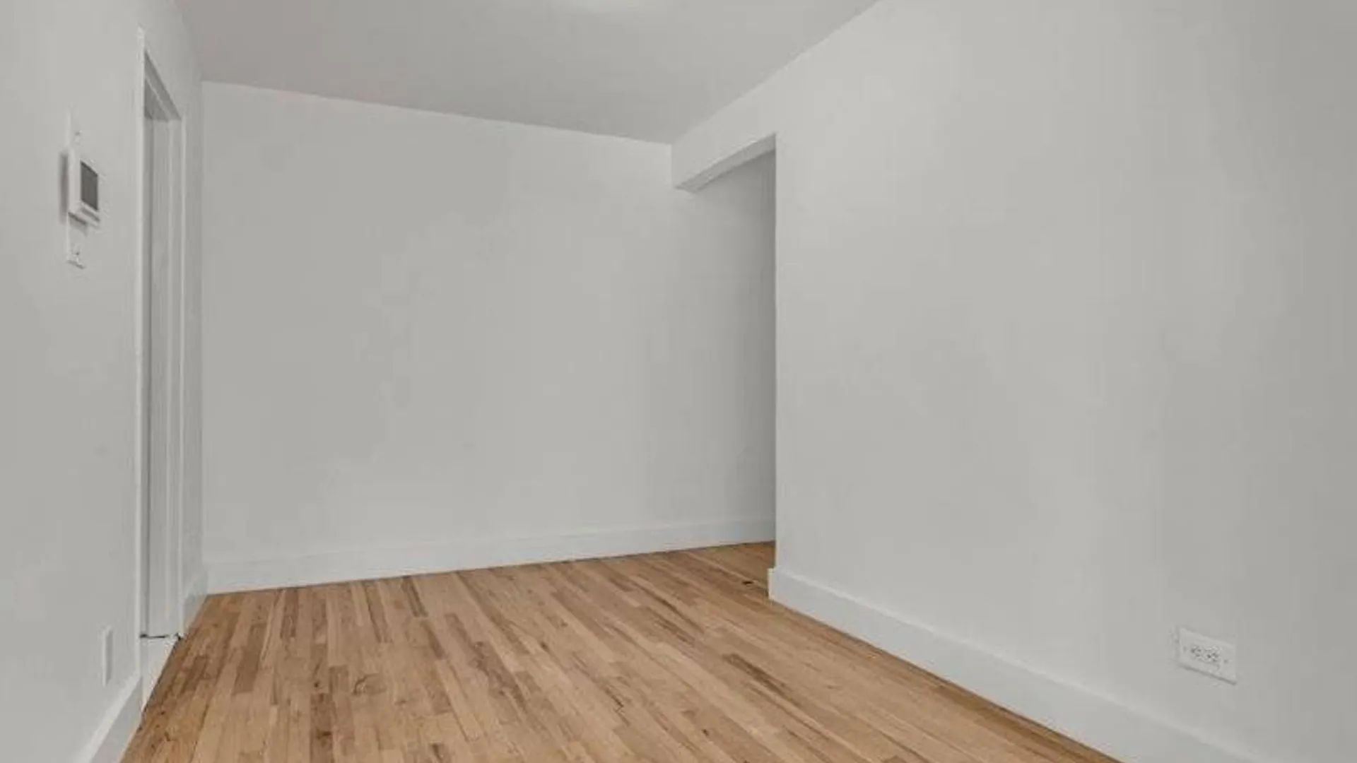 Property at 425 East 26th St, Brooklyn, NY 11226 5
