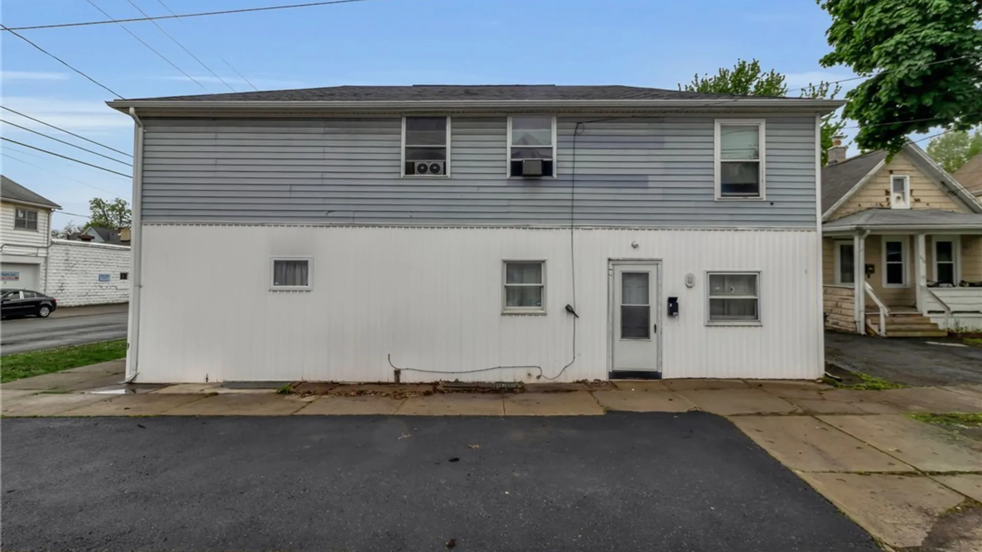 Property at 378 Schenck Street, North Tonawanda, NY 14120 3
