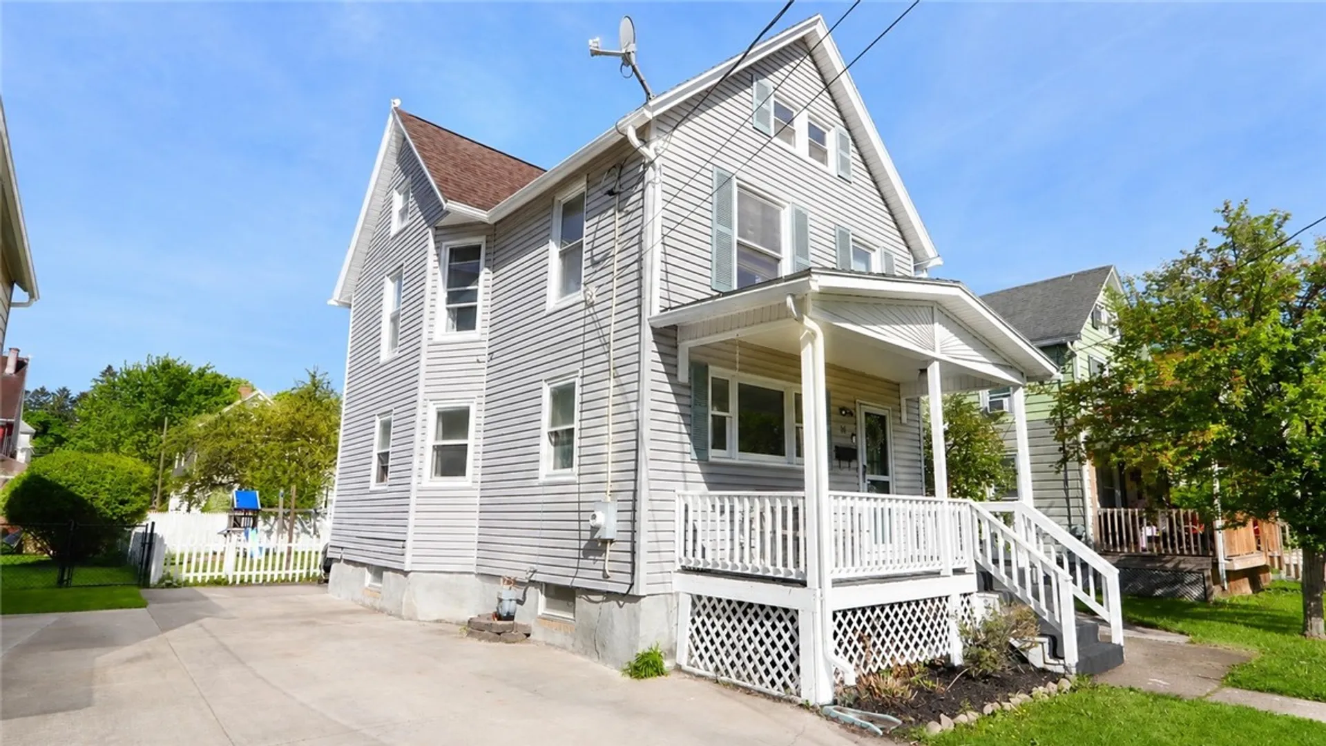 Property at 28 N Morrell Ave Avenue, Geneva City, NY 14456 4