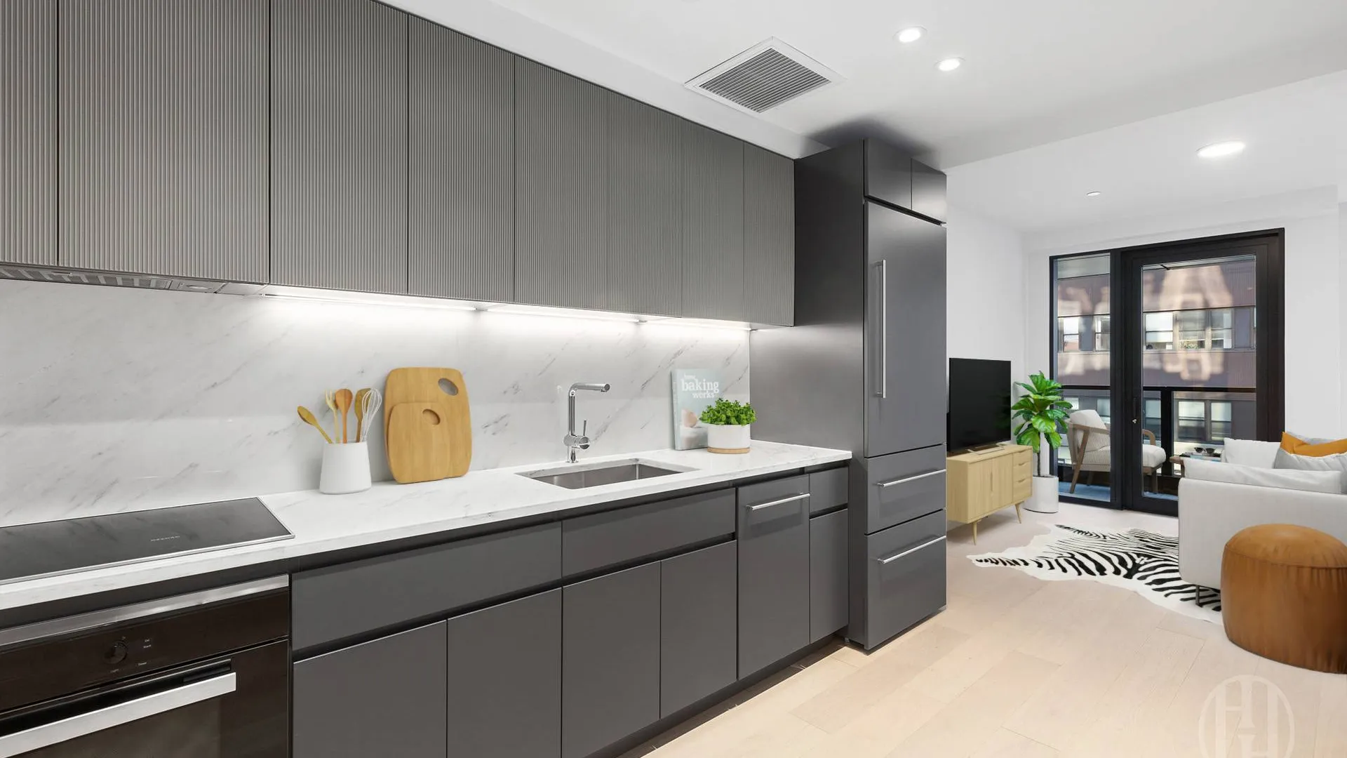 Property at 300 West 30th Street, New York, NY 10001 4
