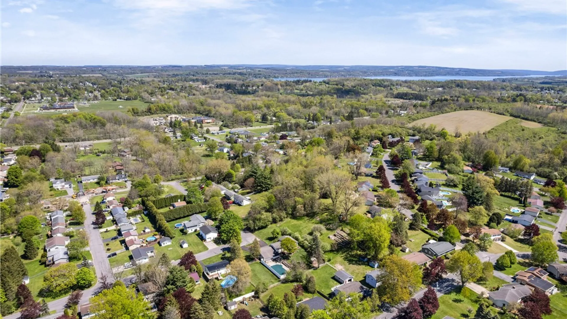Property at 8 Westwood Drive, Auburn, NY 13021 37