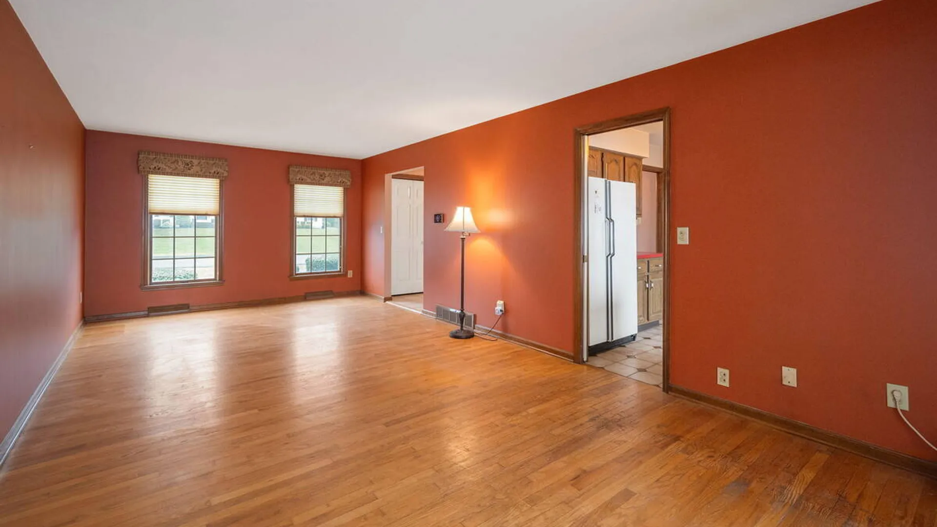 Property at 2 Georgian Terrace, Colonie, NY 12211 22