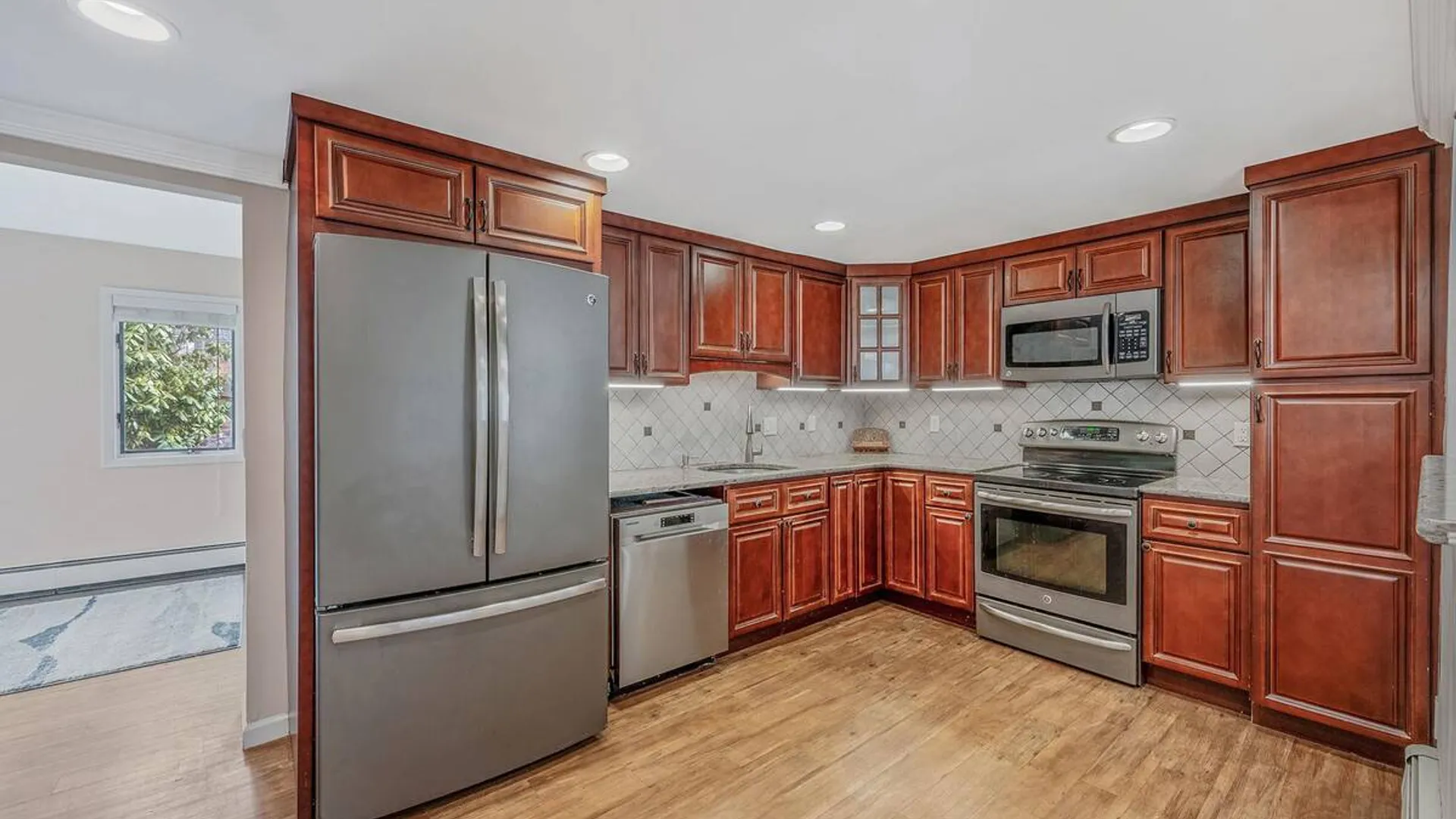Property at 5 Valley Circle, Miller Place, NY 11764 13