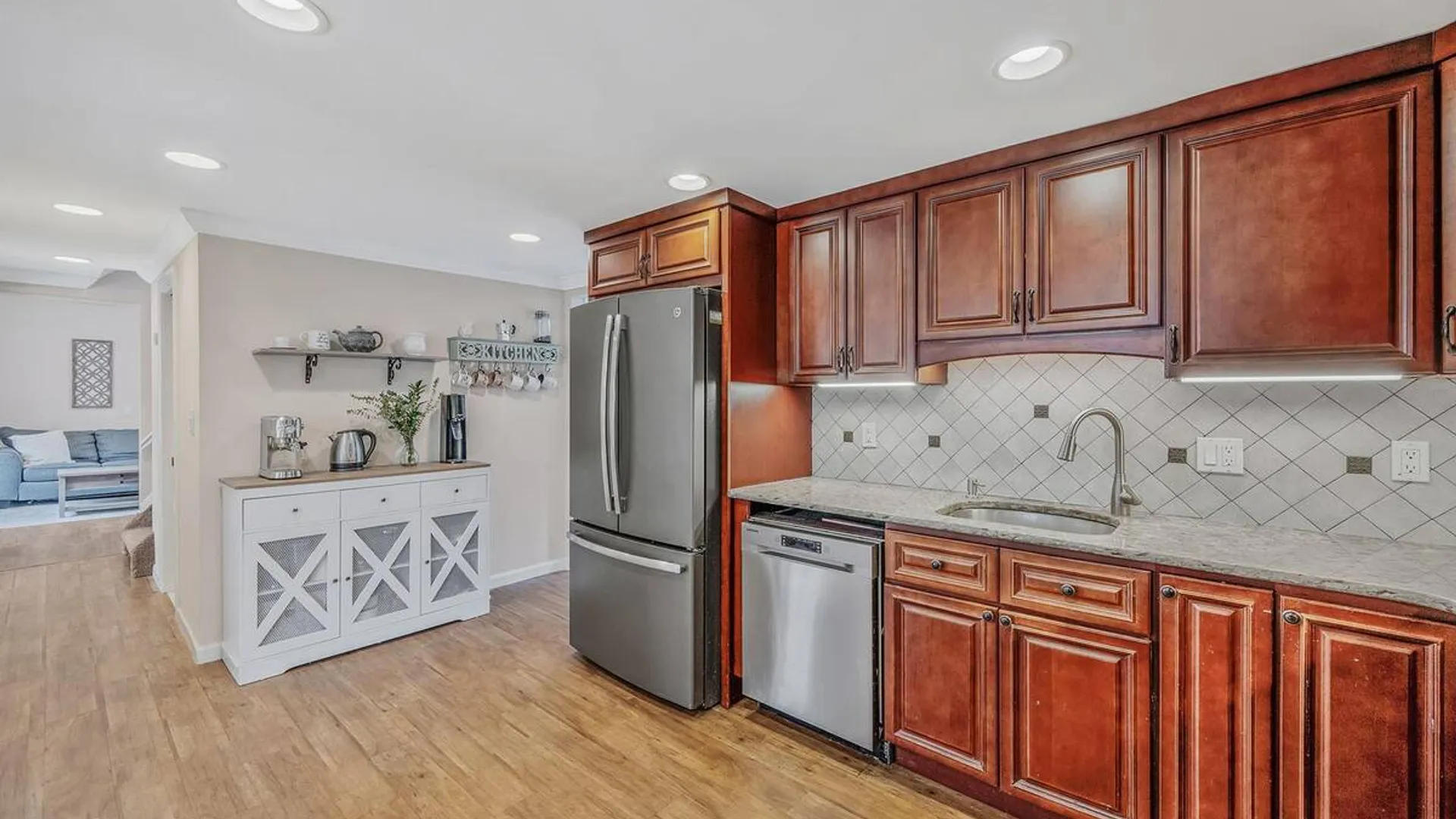 Property at 5 Valley Circle, Miller Place, NY 11764 15