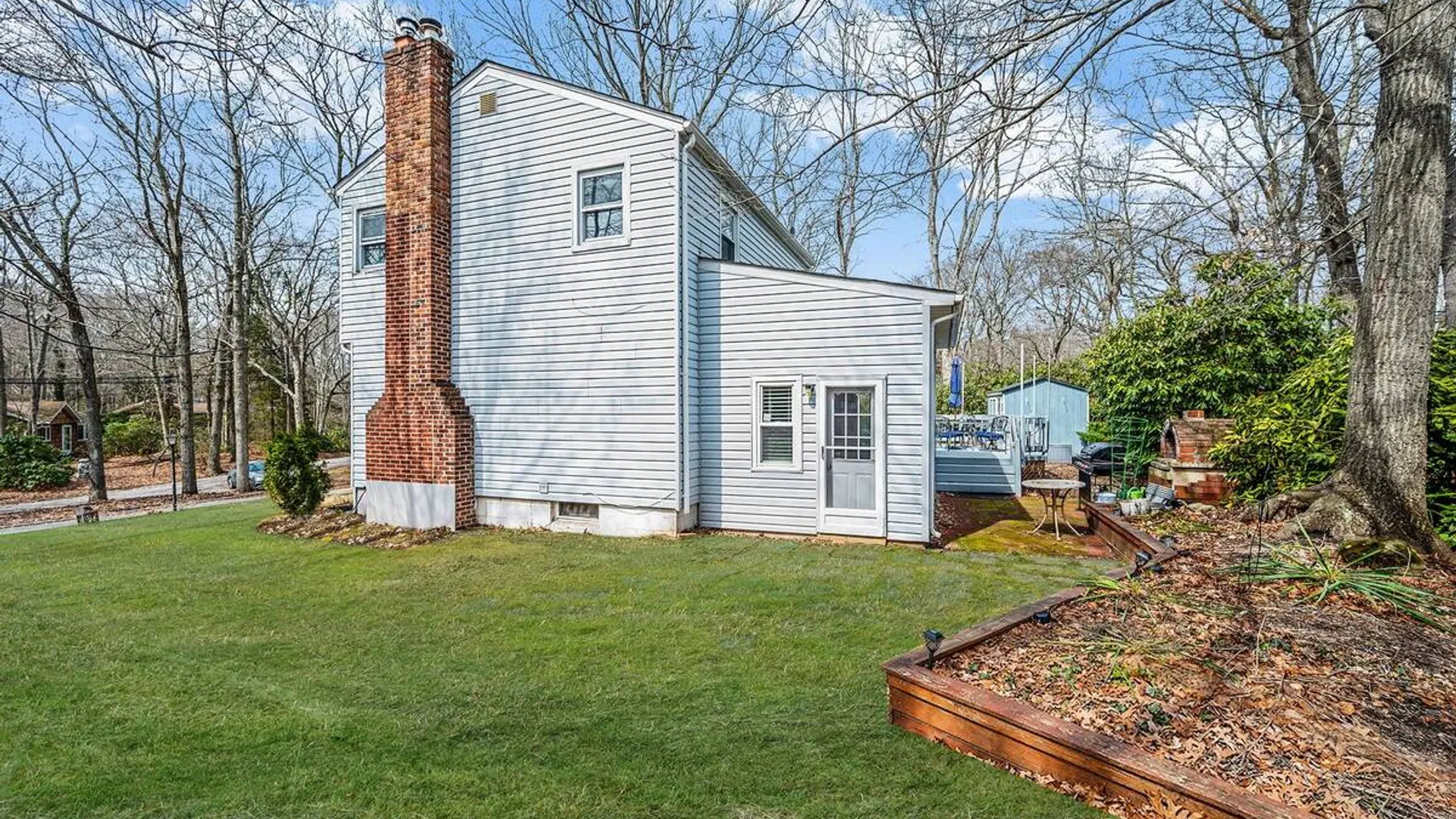 Property at 5 Valley Circle, Miller Place, NY 11764 32