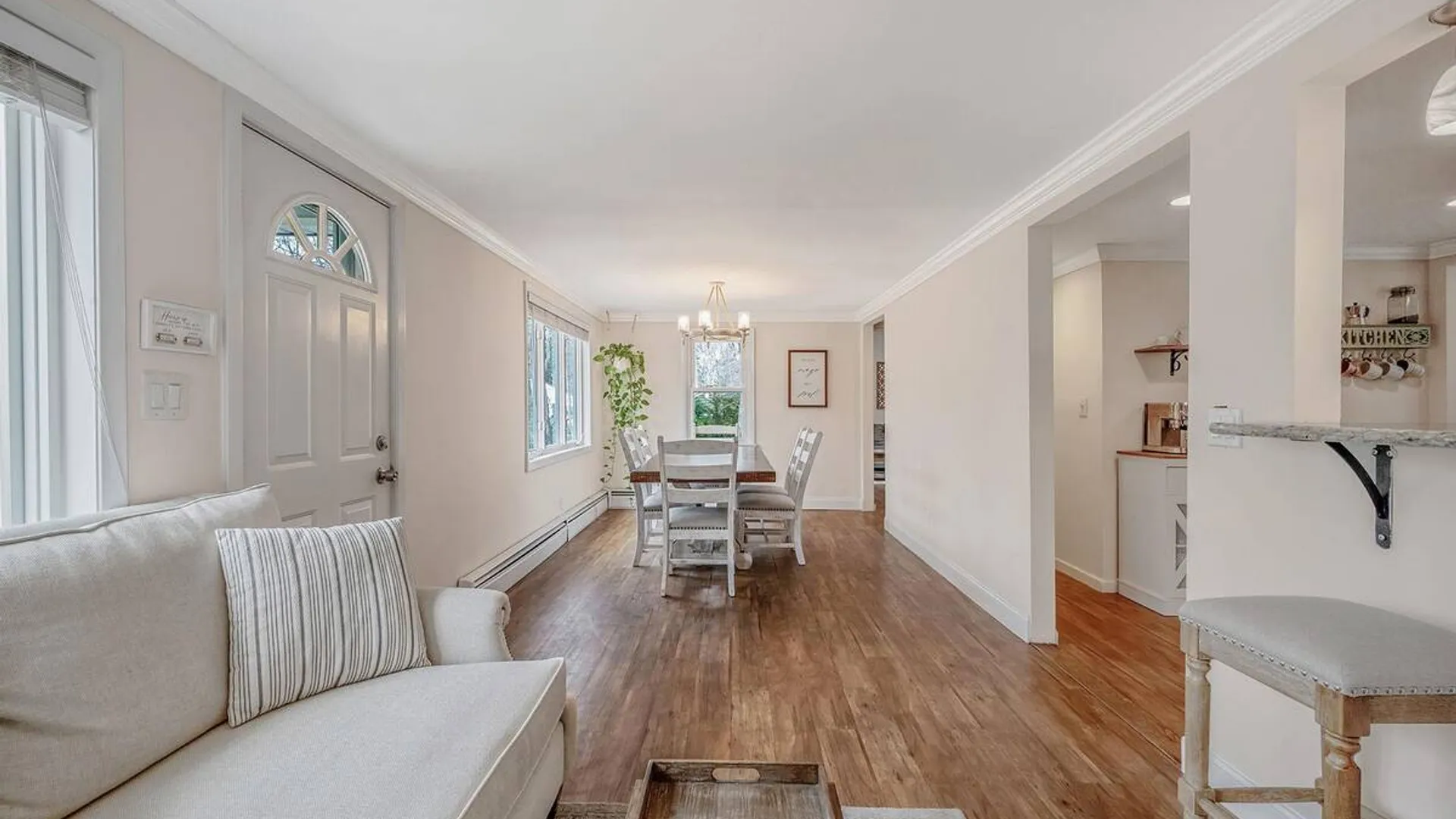 Property at 5 Valley Circle, Miller Place, NY 11764 8