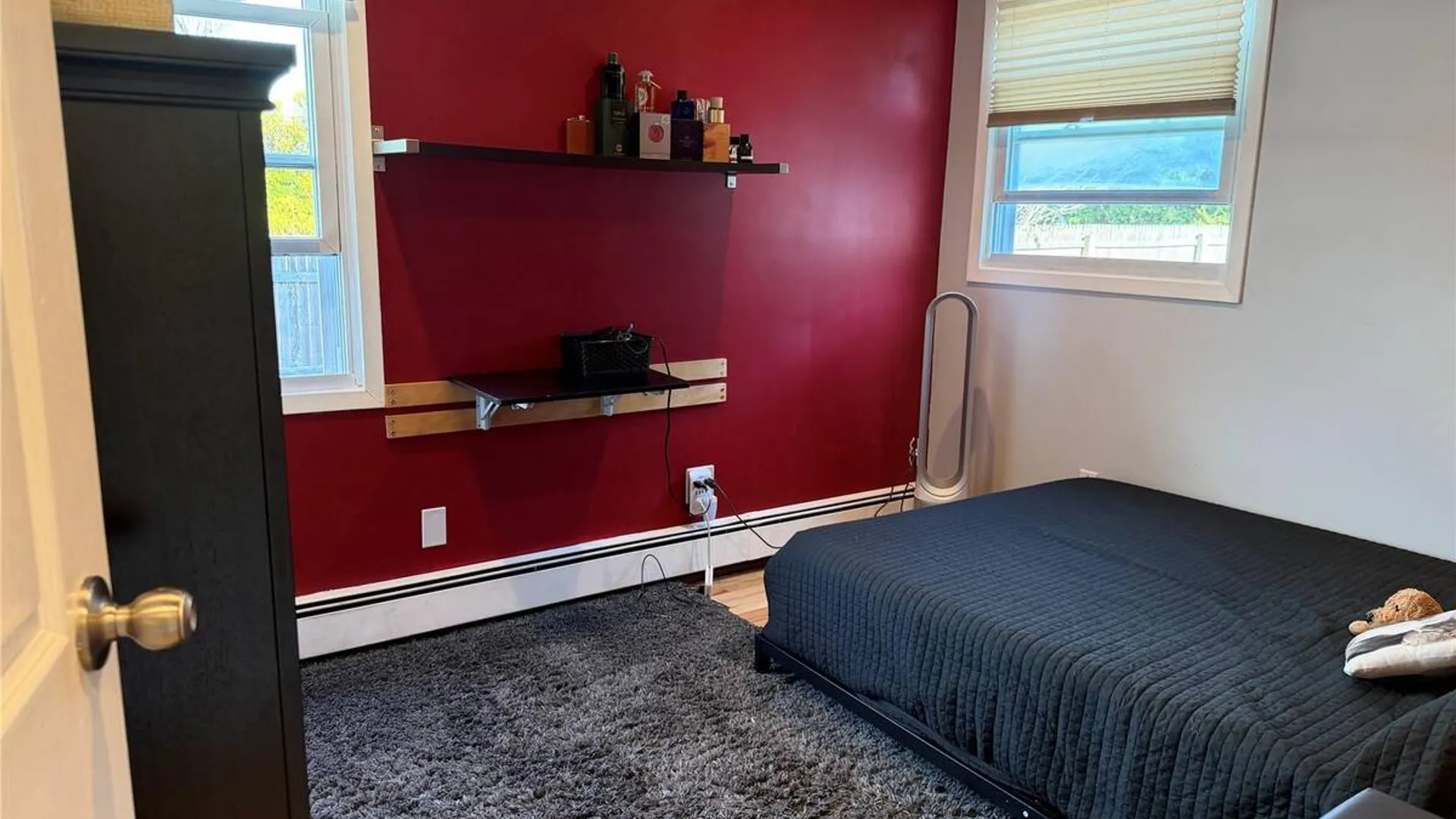Property at 6 Thorney Avenue, Huntington Station, NY 11746 18