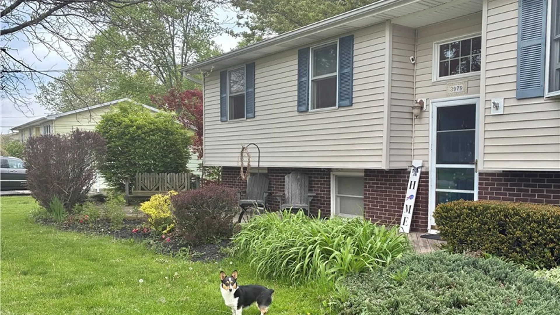 Property at 3979 Ridgelea Drive, Newfane, NY 14094 2