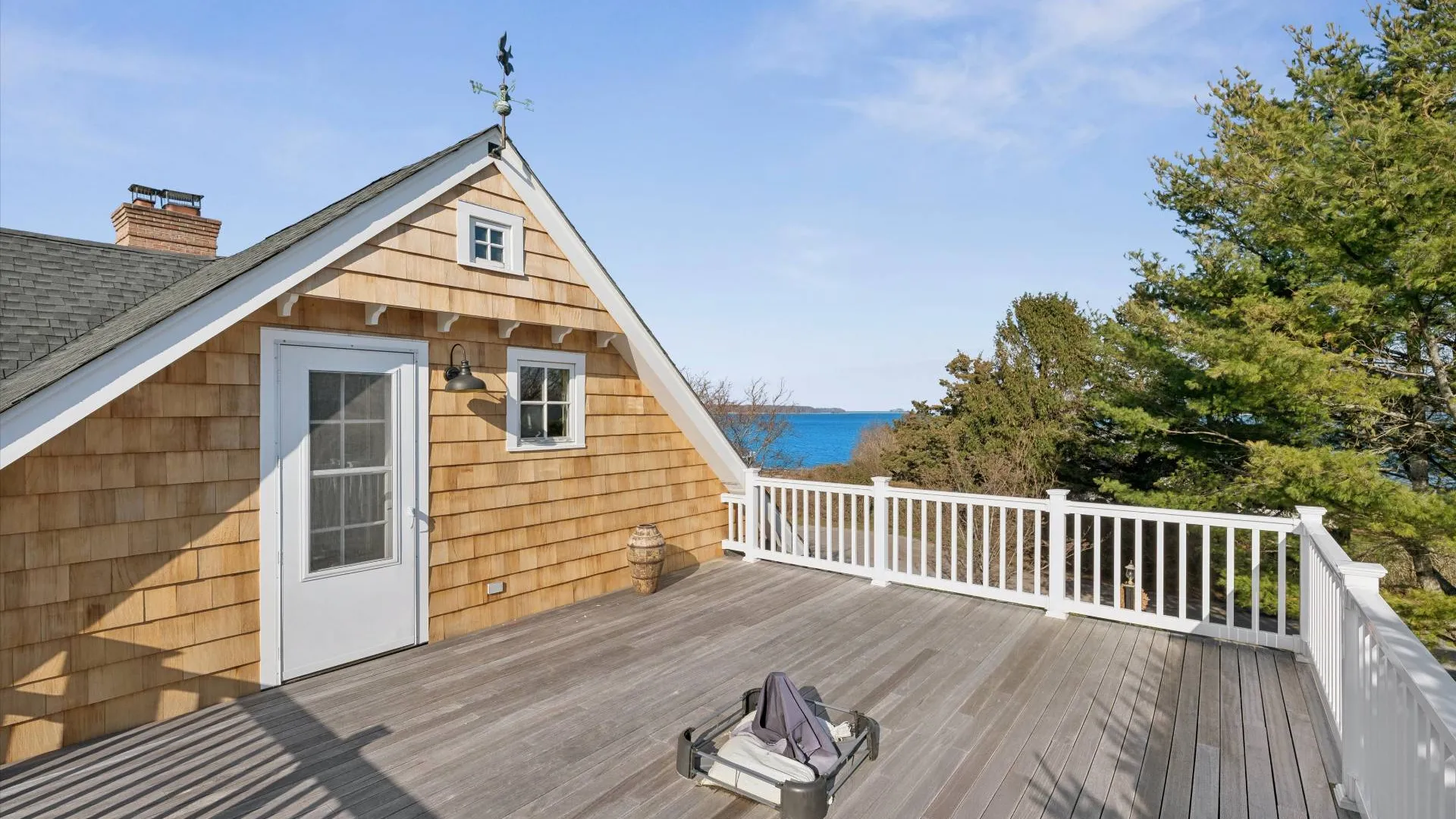 Property at 4 MASHOMUCK DR, Sag Harbor, NY 11963 15