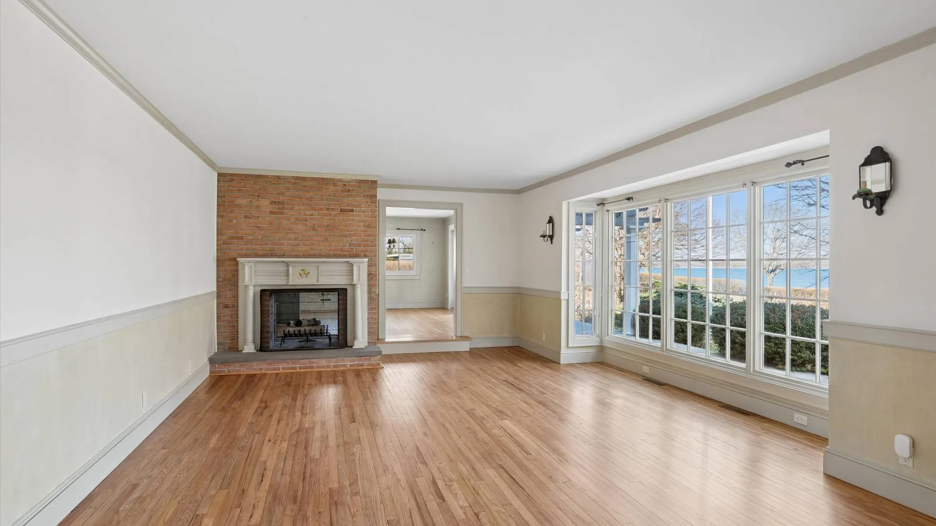 Property at 4 MASHOMUCK DR, Sag Harbor, NY 11963 18