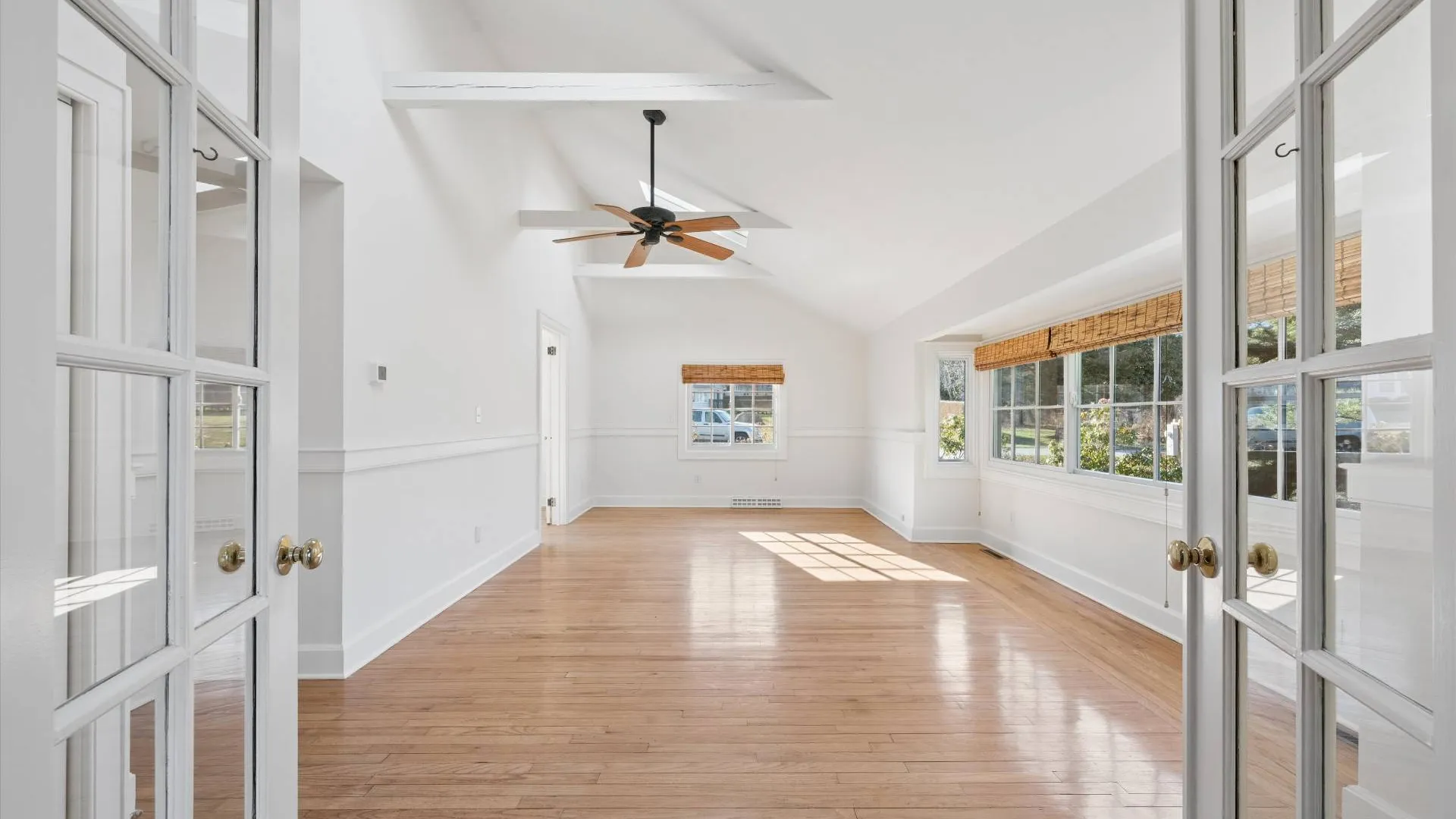 Property at 4 MASHOMUCK DR, Sag Harbor, NY 11963 26