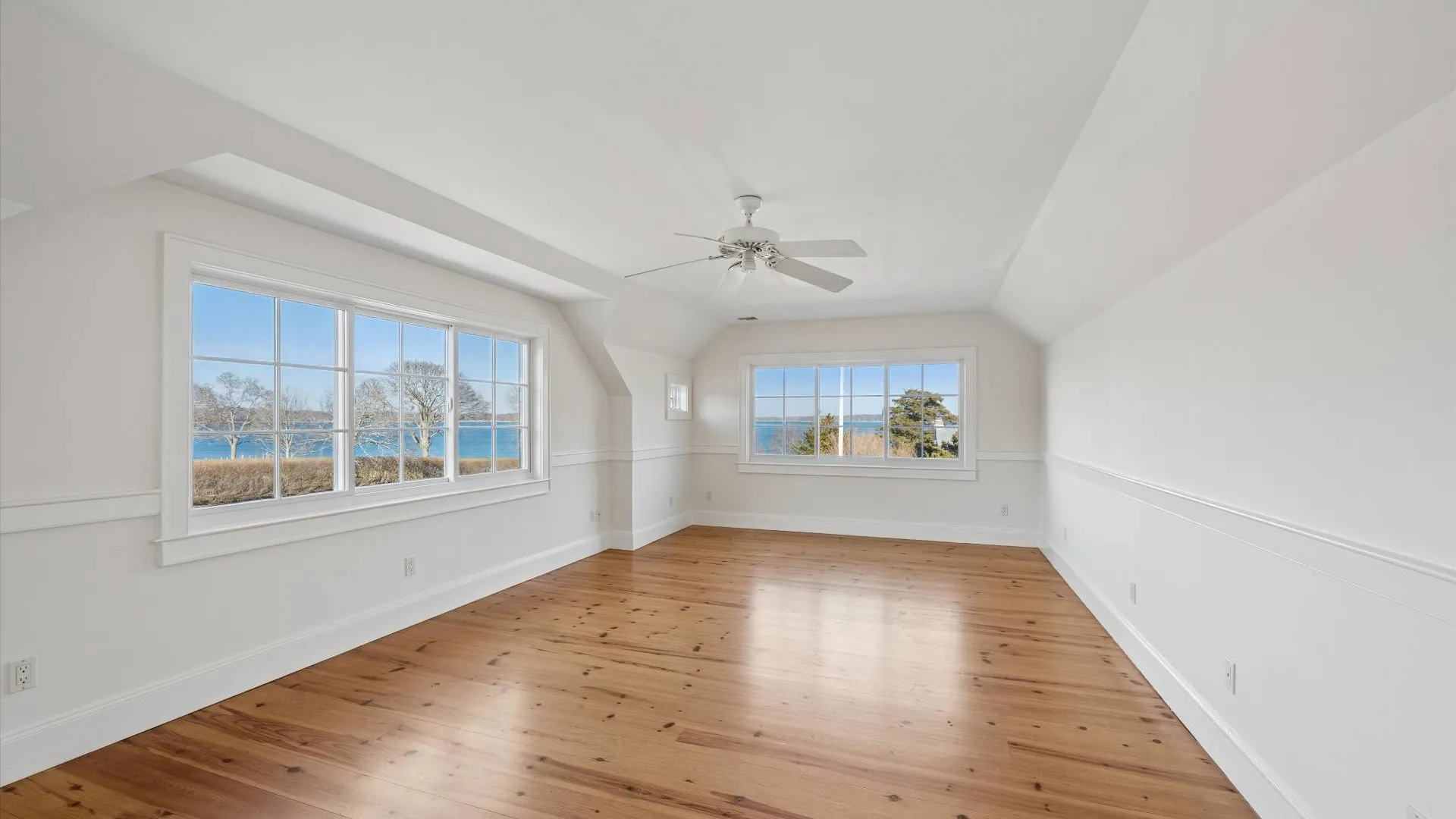 Property at 4 MASHOMUCK DR, Sag Harbor, NY 11963 36