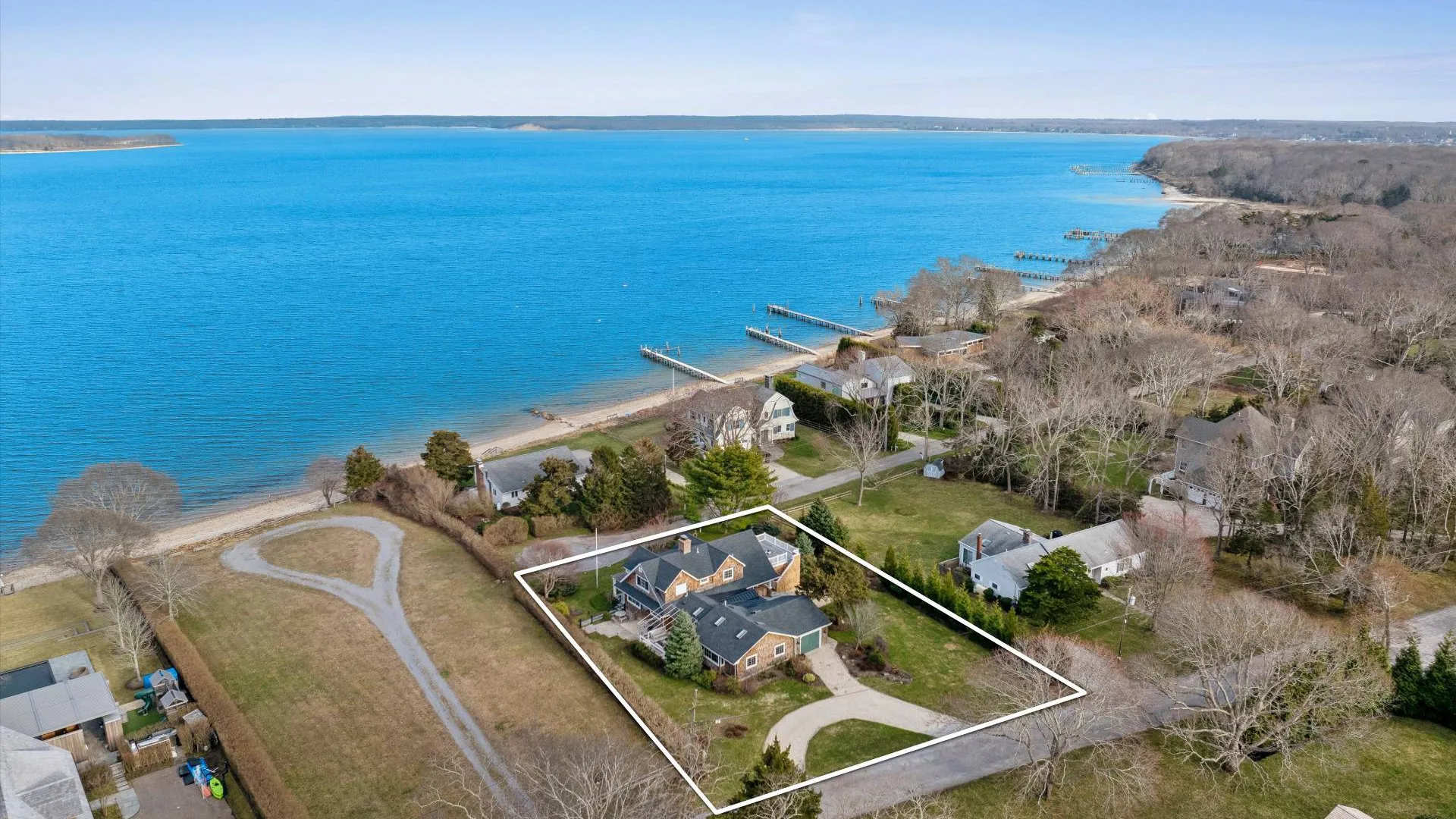 Property at 4 MASHOMUCK DR, Sag Harbor, NY 11963 6