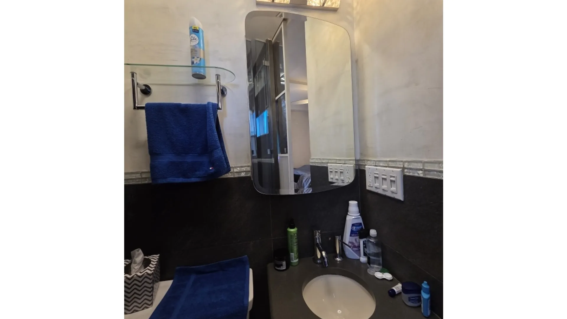 Property at 240 W 98th St, New York, NY 10025 21