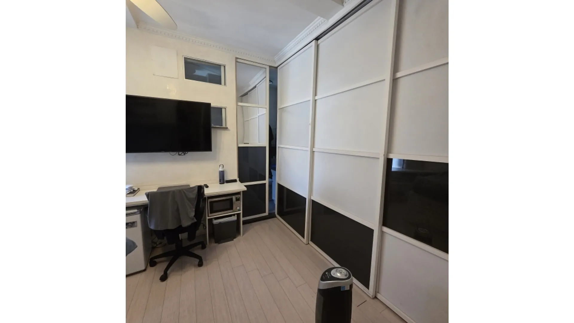 Property at 240 W 98th St, New York, NY 10025 25