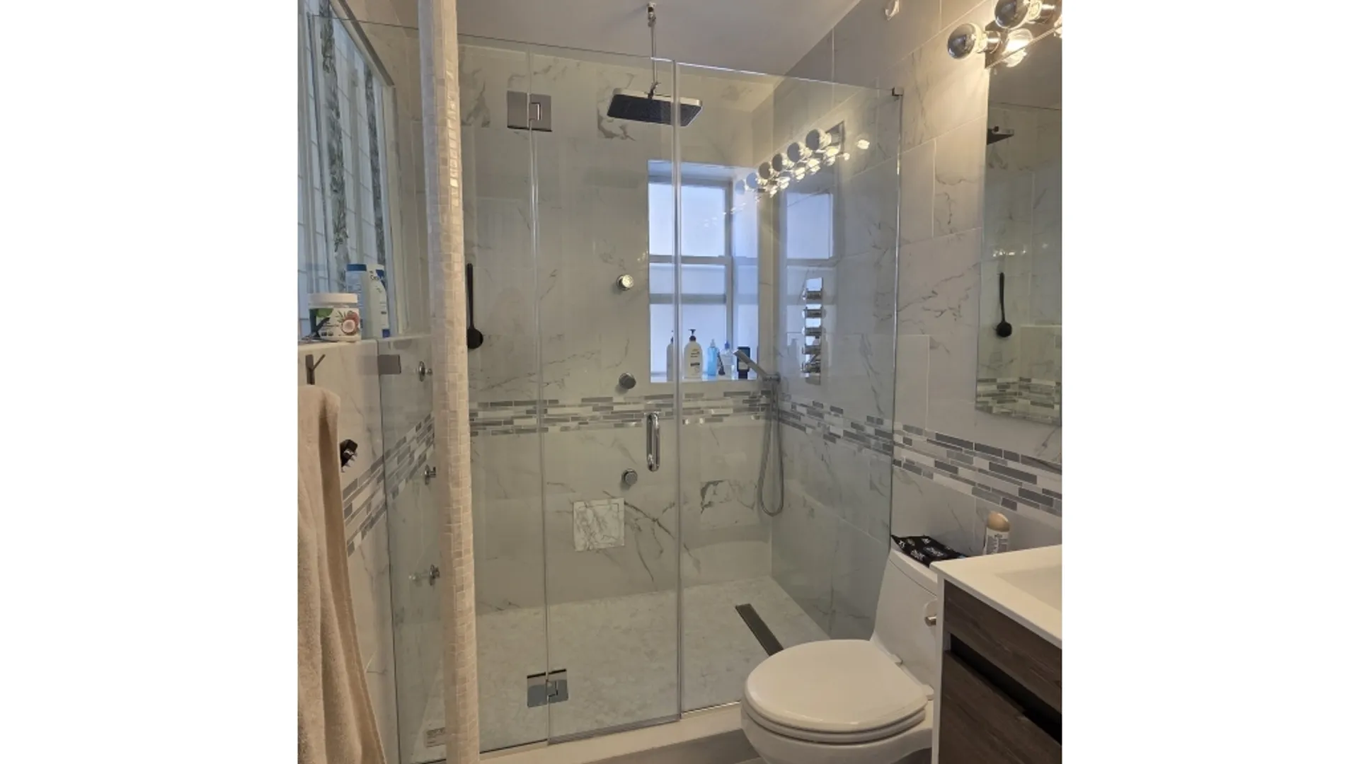 Property at 240 W 98th St, New York, NY 10025 6